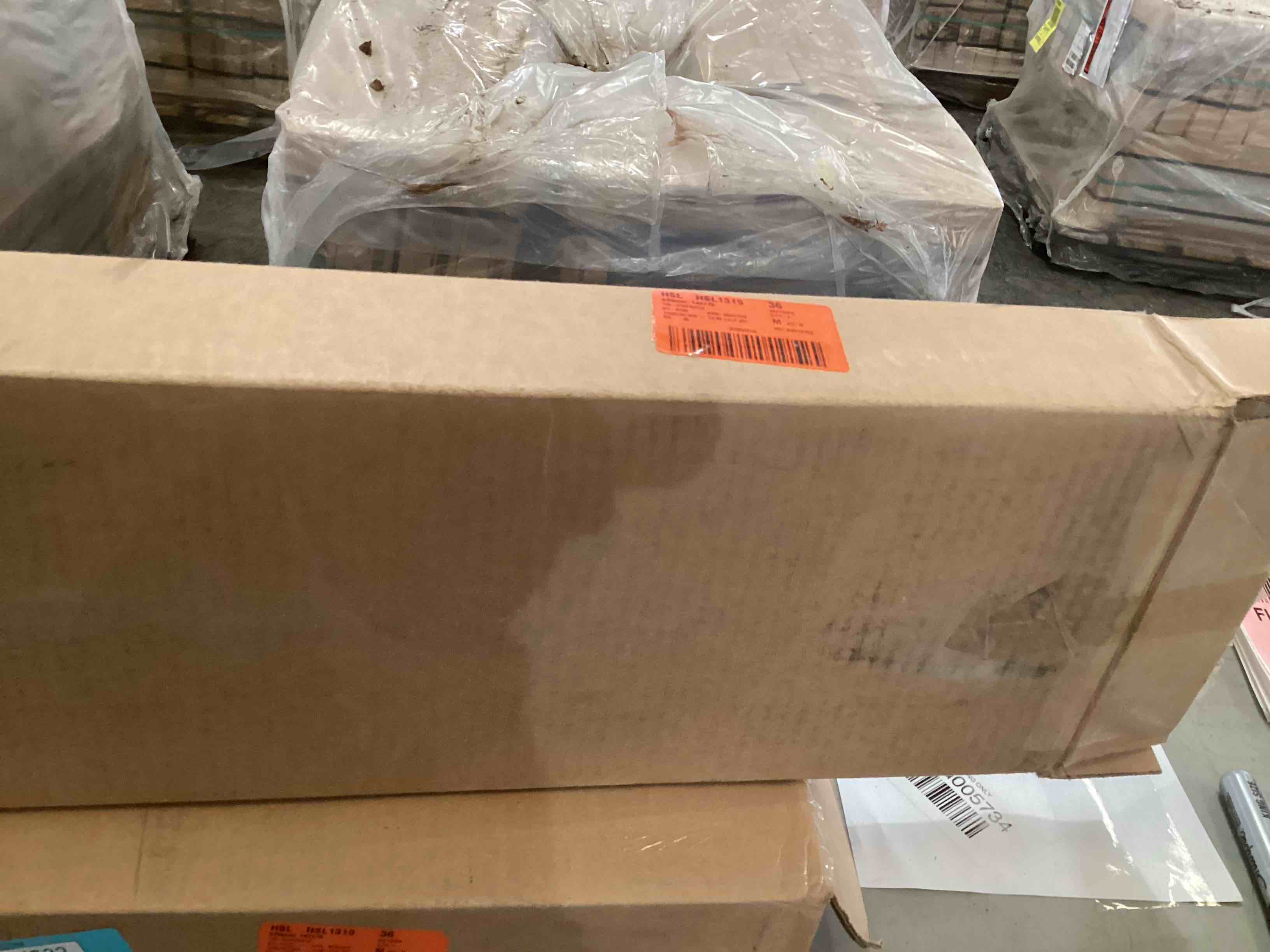 https://s3.amazonaws.com/lotting-images-prod/bidfta/BLU6004532_1718198751823.jpeg