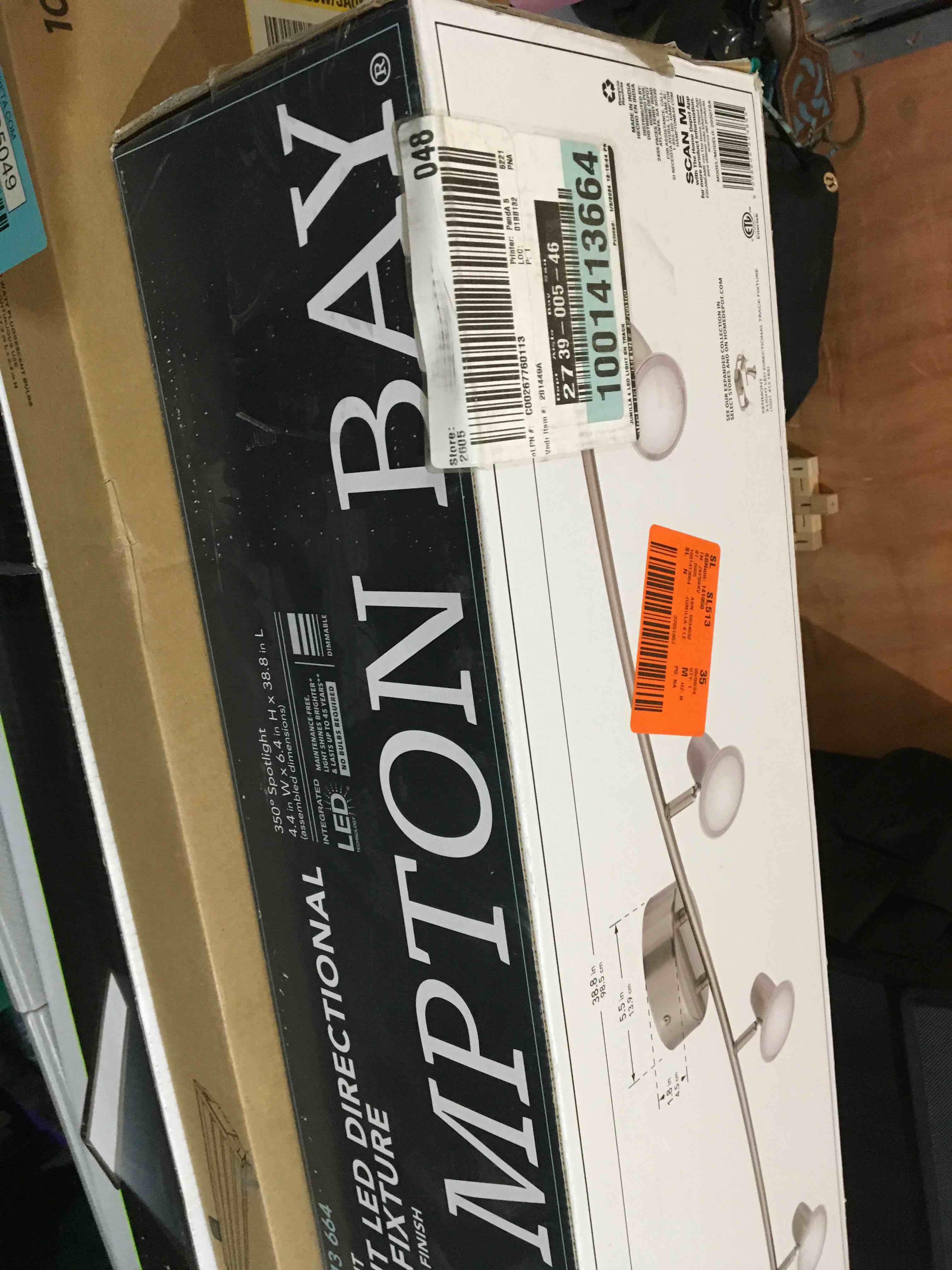 https://s3.amazonaws.com/lotting-images-prod/bidfta/BLU6005050_1716405465221.jpeg