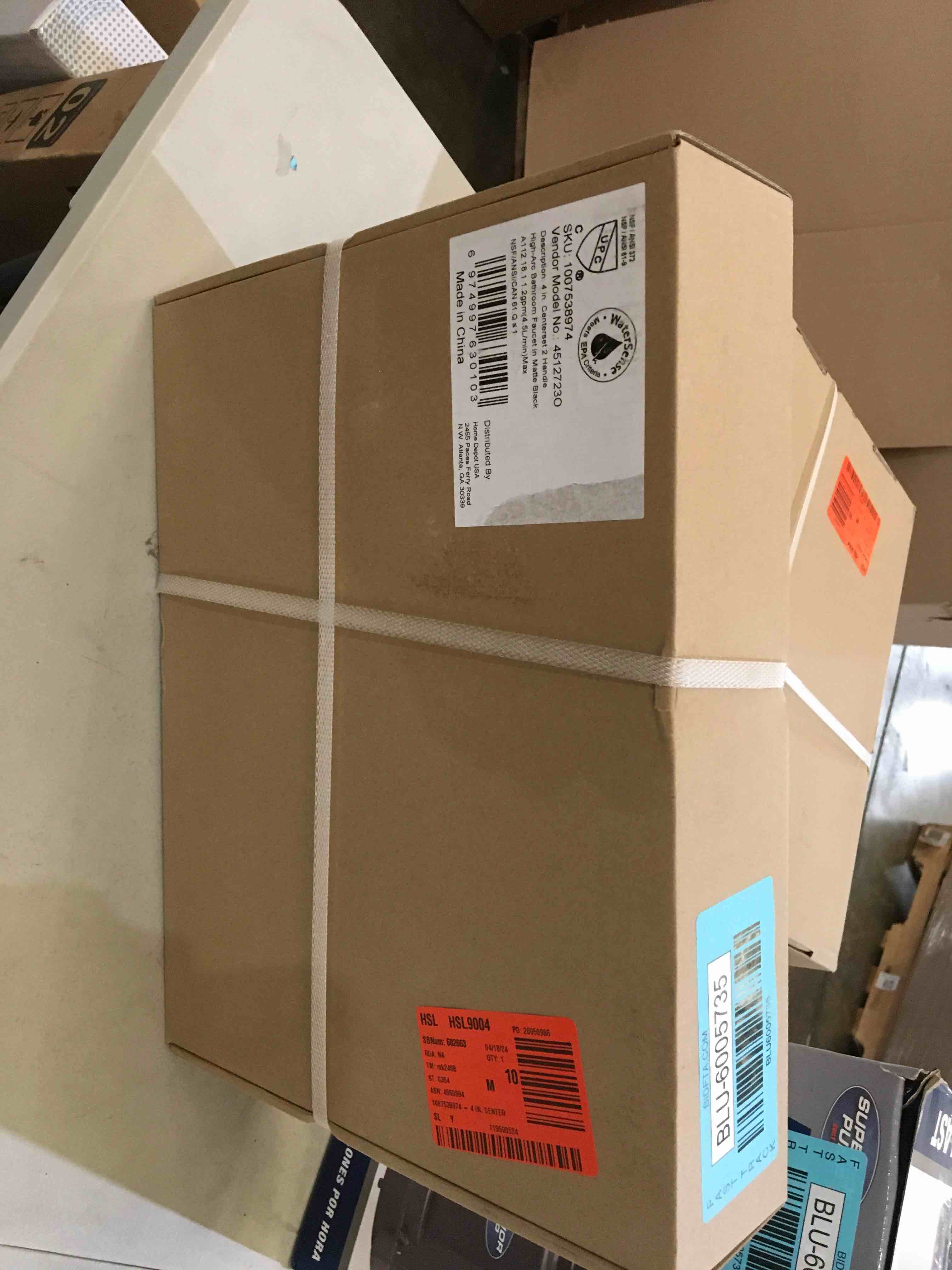 https://s3.amazonaws.com/lotting-images-prod/bidfta/BLU6005735_1718207177194.jpeg