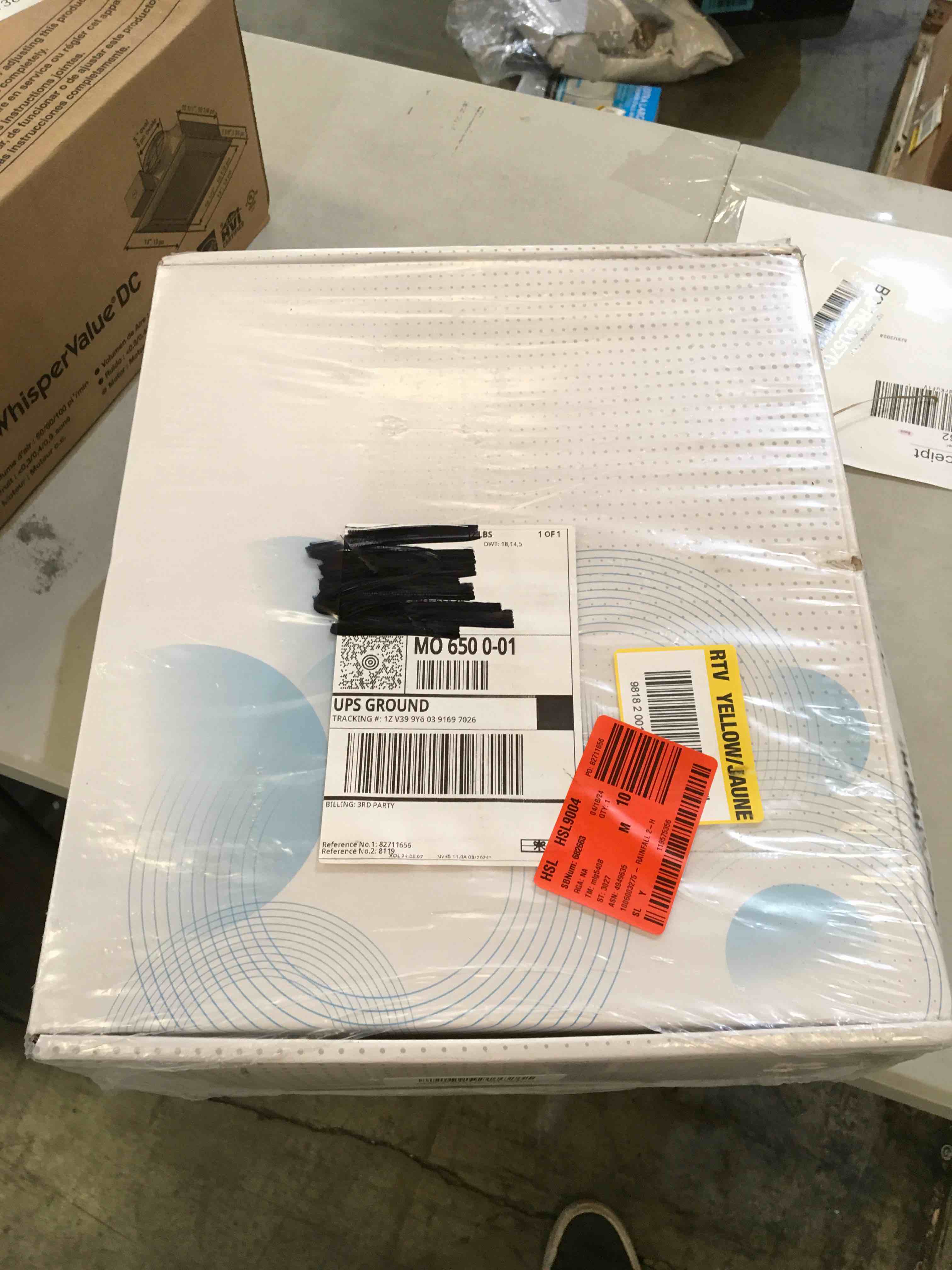 https://s3.amazonaws.com/lotting-images-prod/bidfta/BLU6005743_1718213133956.jpeg