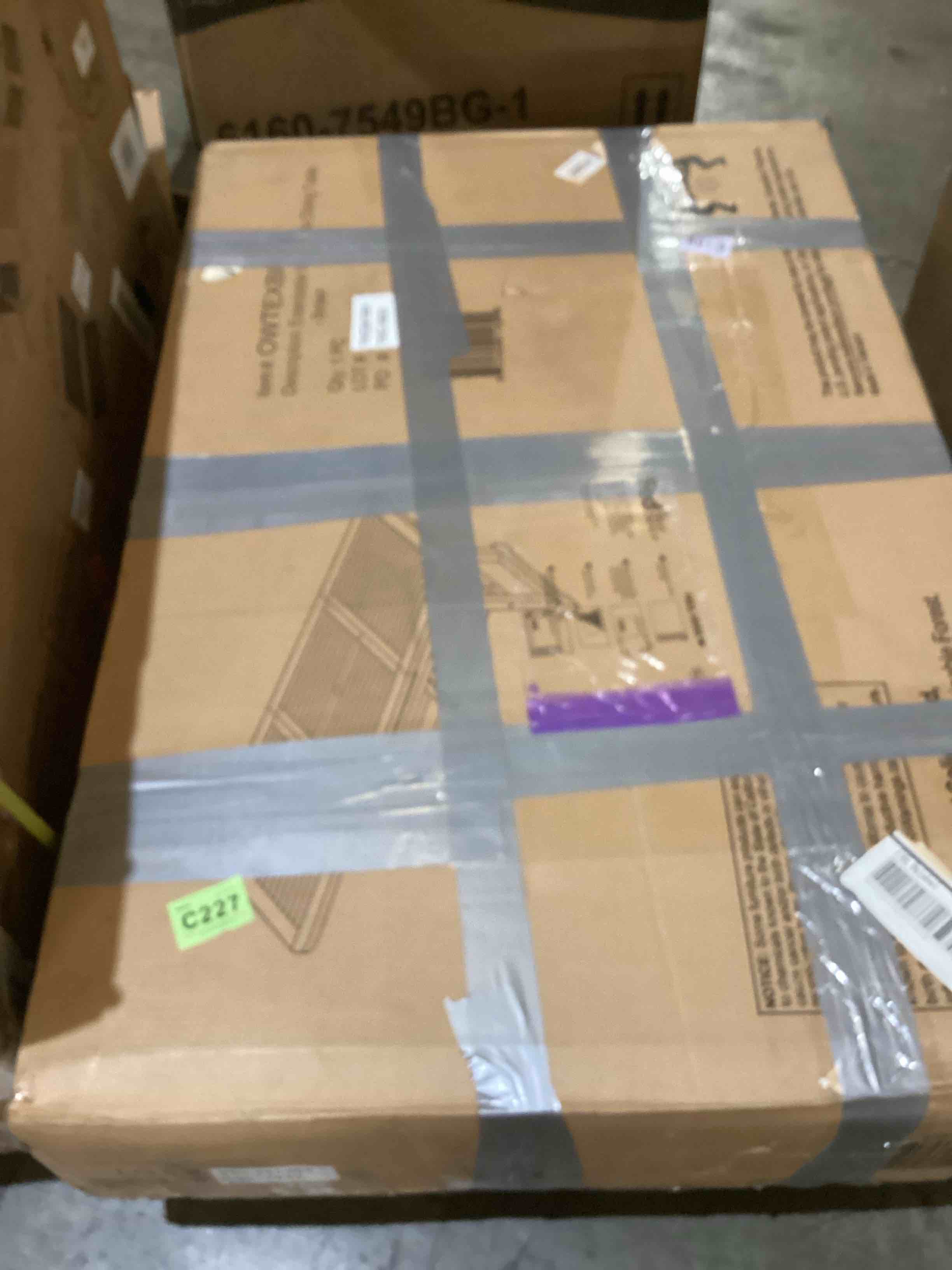 https://s3.amazonaws.com/lotting-images-prod/bidfta/BLU6007461_1723747483472.jpeg