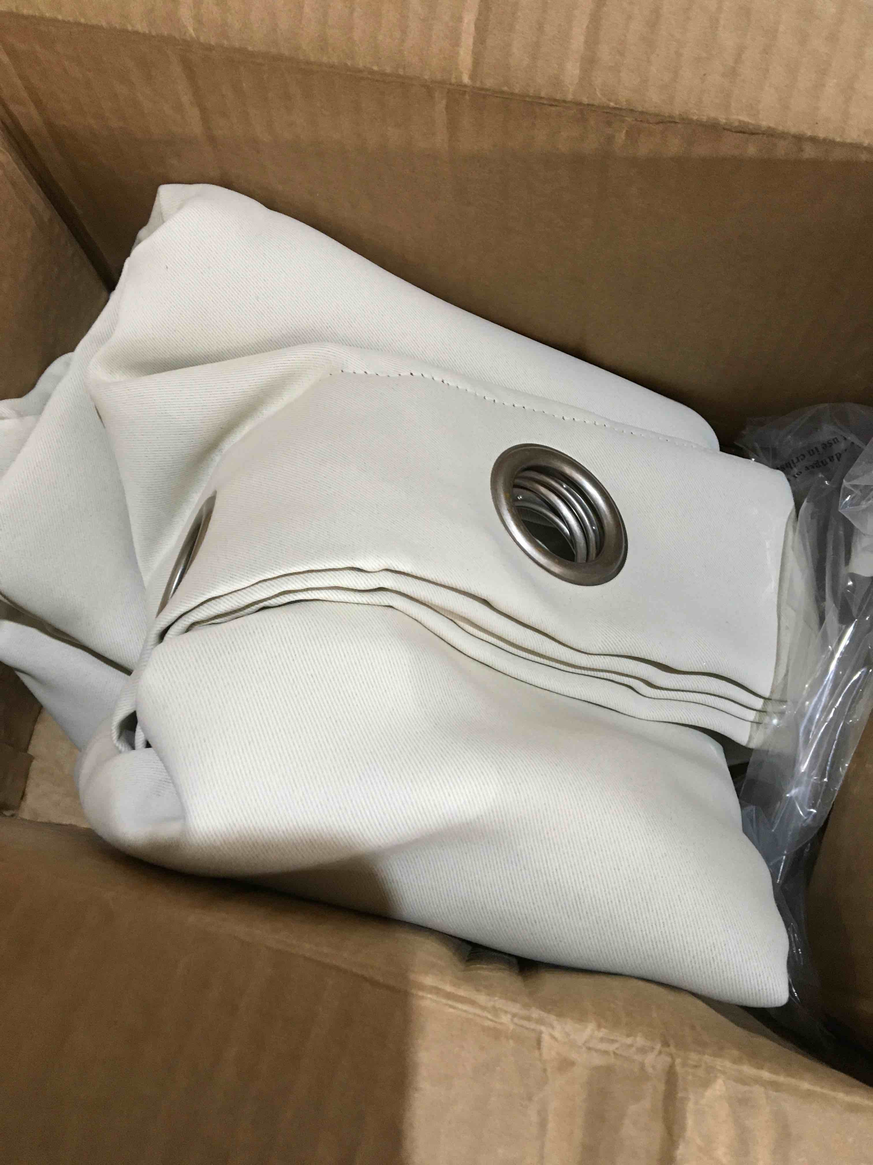 https://s3.amazonaws.com/lotting-images-prod/bidfta/BLU6007688_1724160358025.jpeg