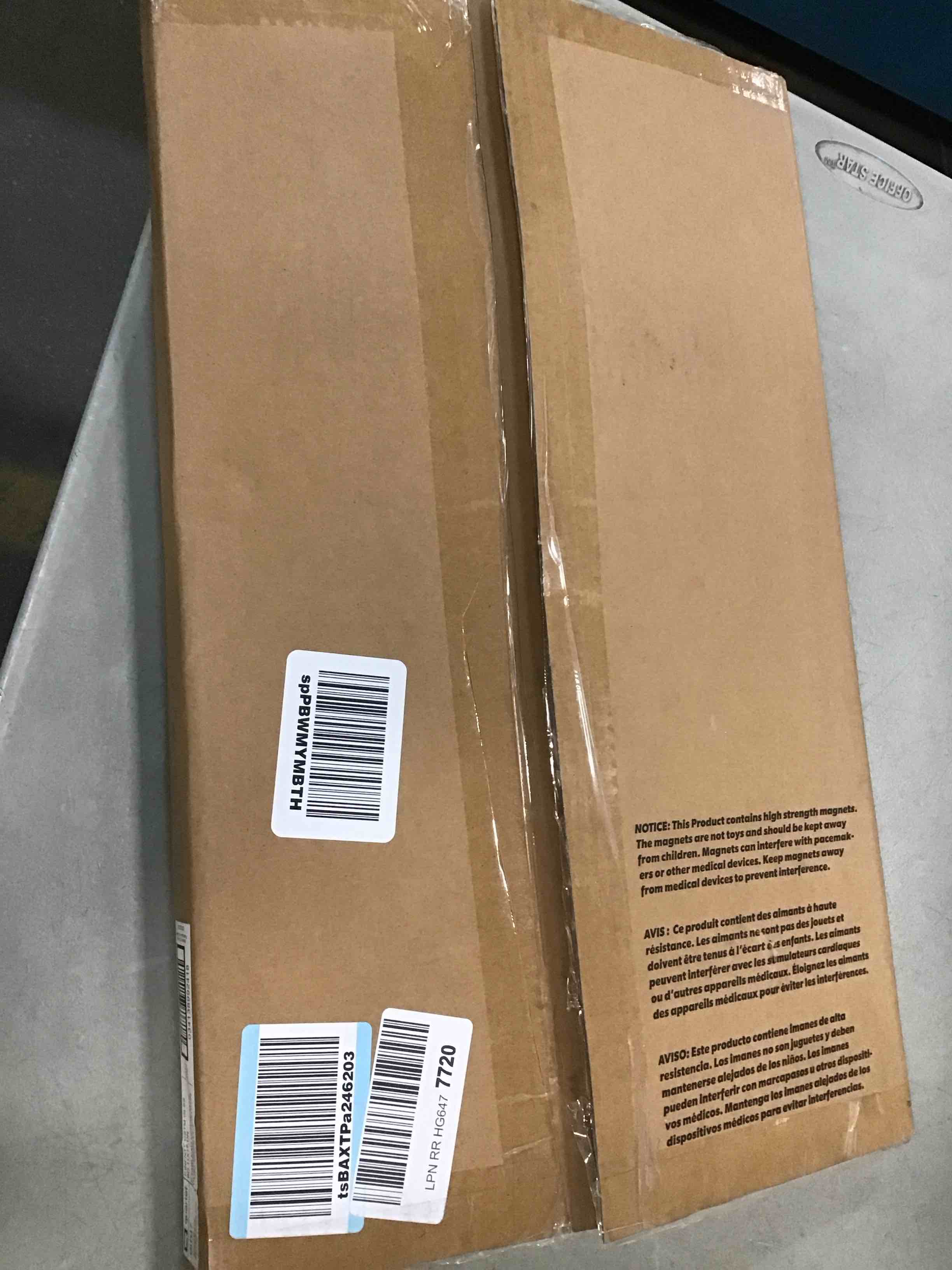https://s3.amazonaws.com/lotting-images-prod/bidfta/BLU6007979_1707940525761.jpeg