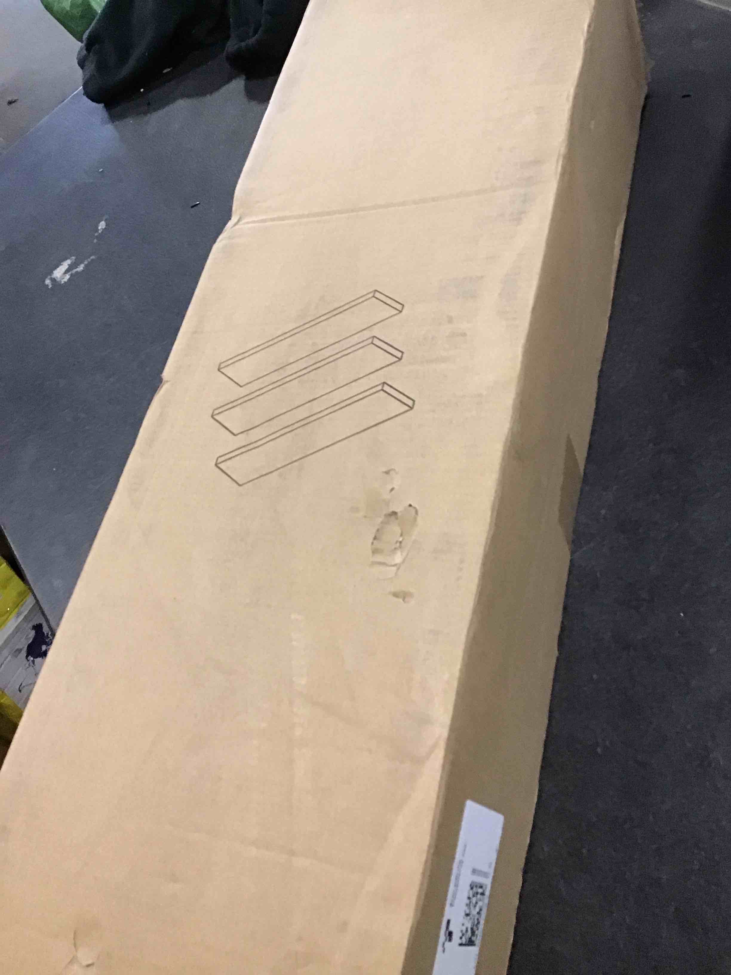 https://s3.amazonaws.com/lotting-images-prod/bidfta/BLU6008093_1708011838319.jpeg