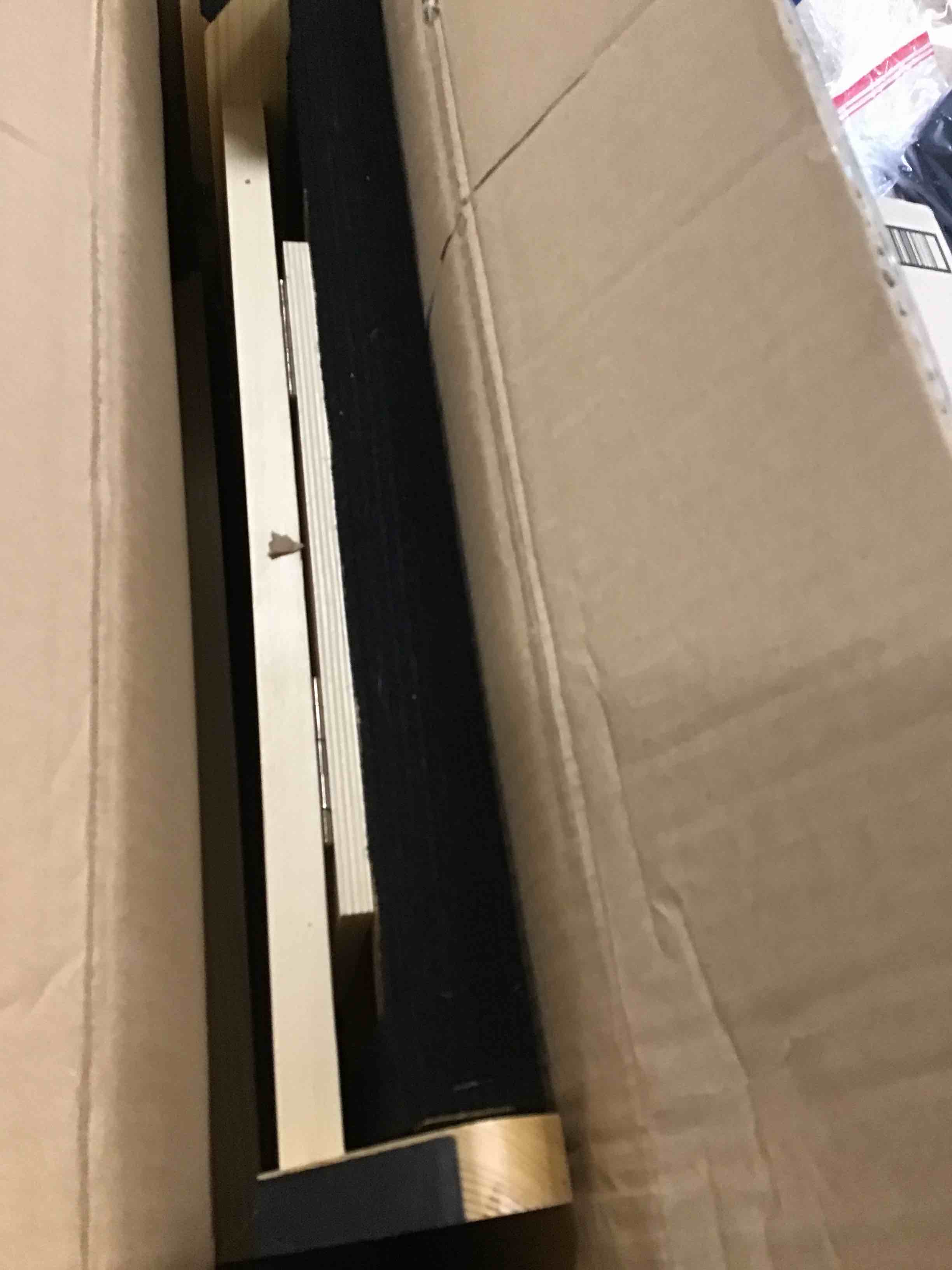https://s3.amazonaws.com/lotting-images-prod/bidfta/BLU6008161_1708022515195.jpeg