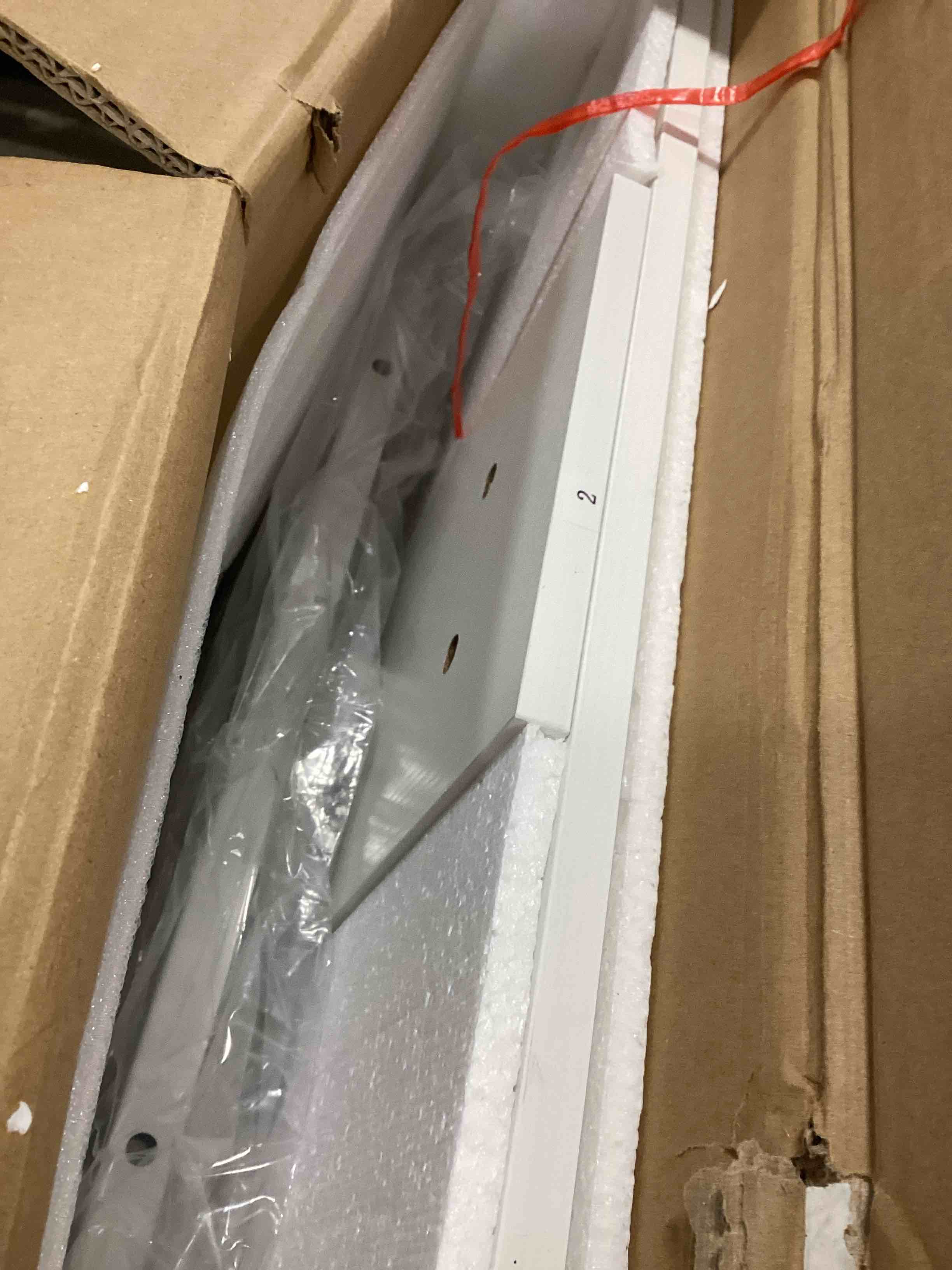 https://s3.amazonaws.com/lotting-images-prod/bidfta/BLU6008659_1708263728342.jpeg