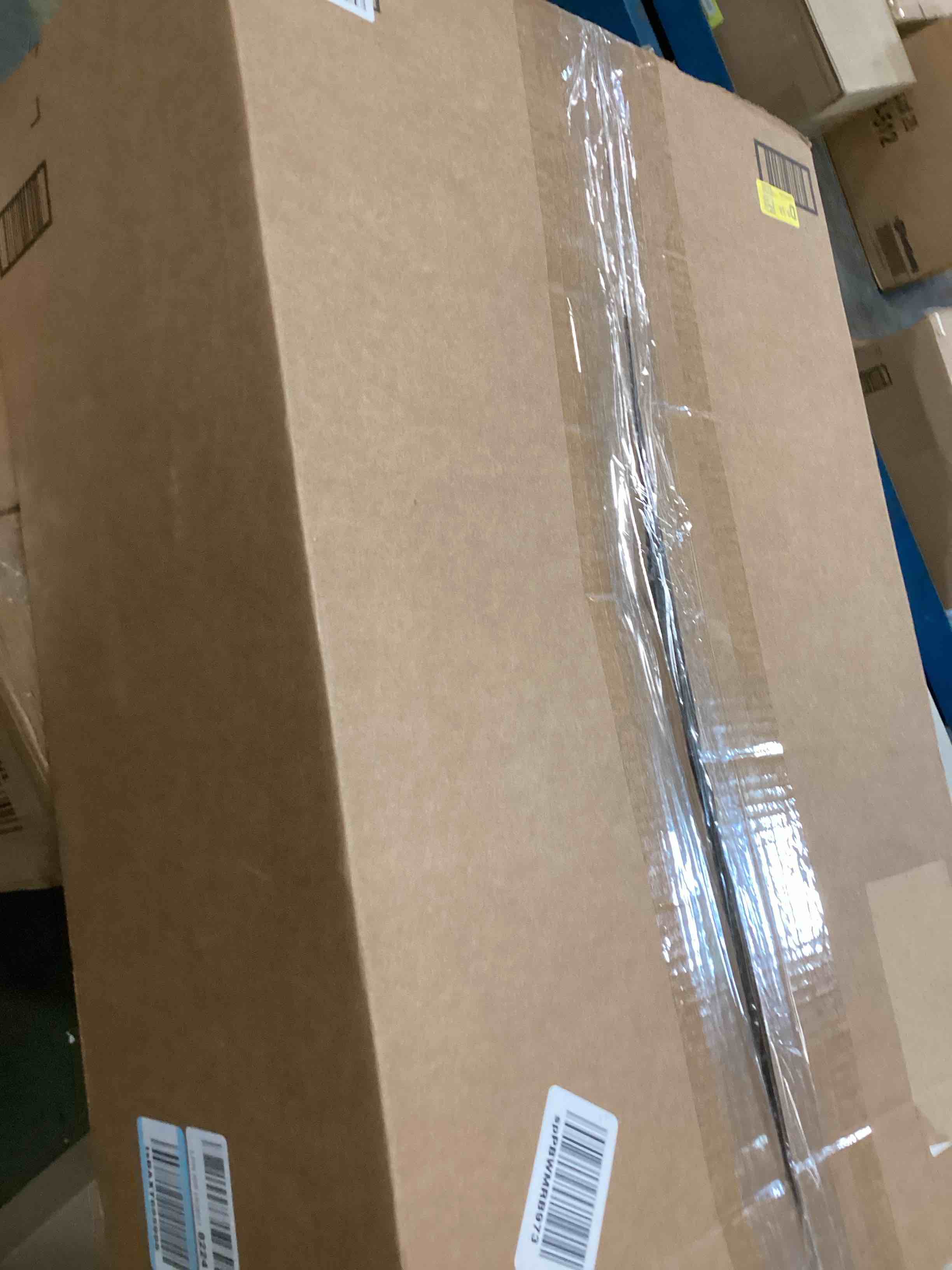 https://s3.amazonaws.com/lotting-images-prod/bidfta/BLU6008741_1708279399338.jpeg
