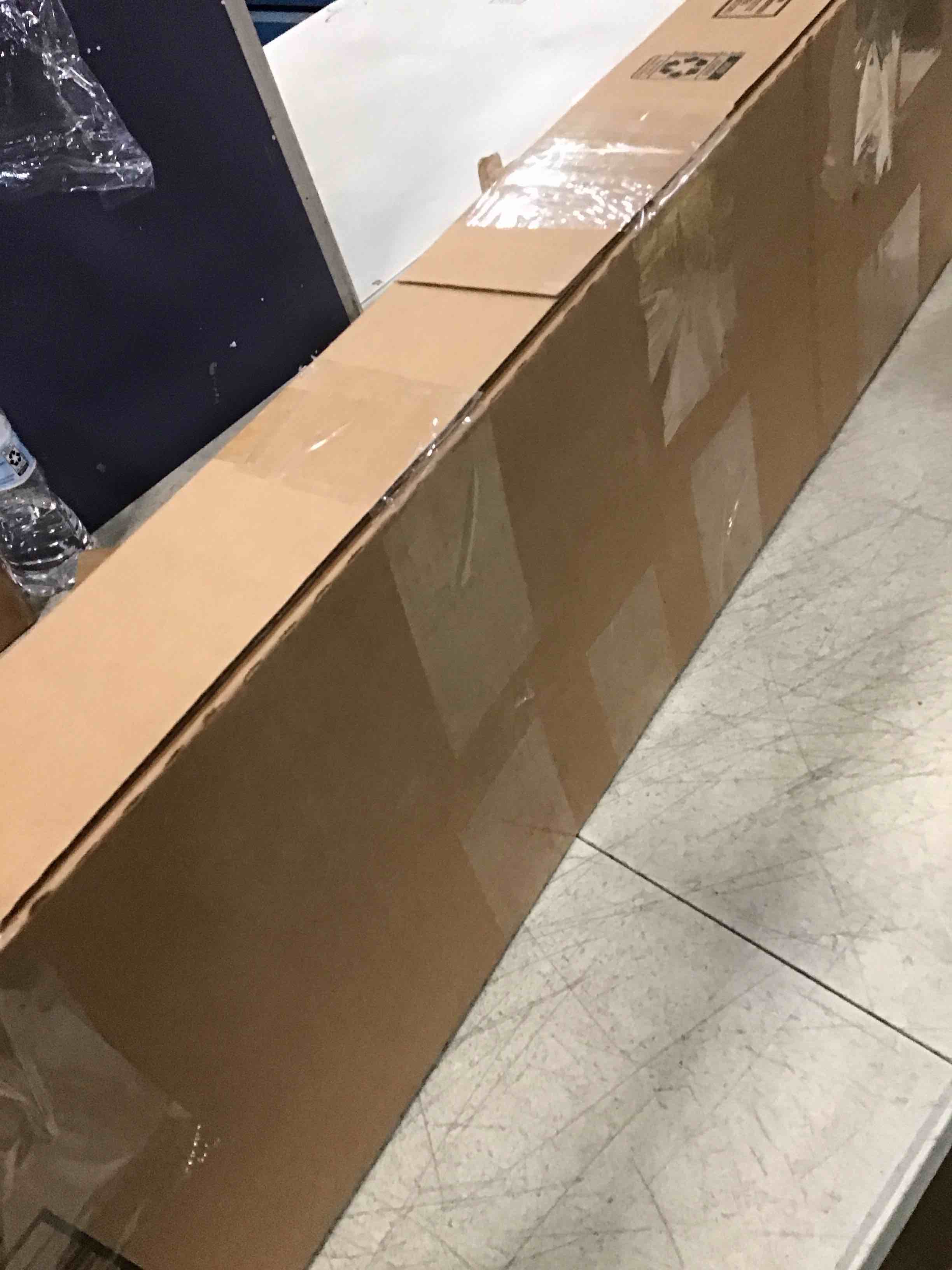 https://s3.amazonaws.com/lotting-images-prod/bidfta/BLU6008996_1708369573125.jpeg