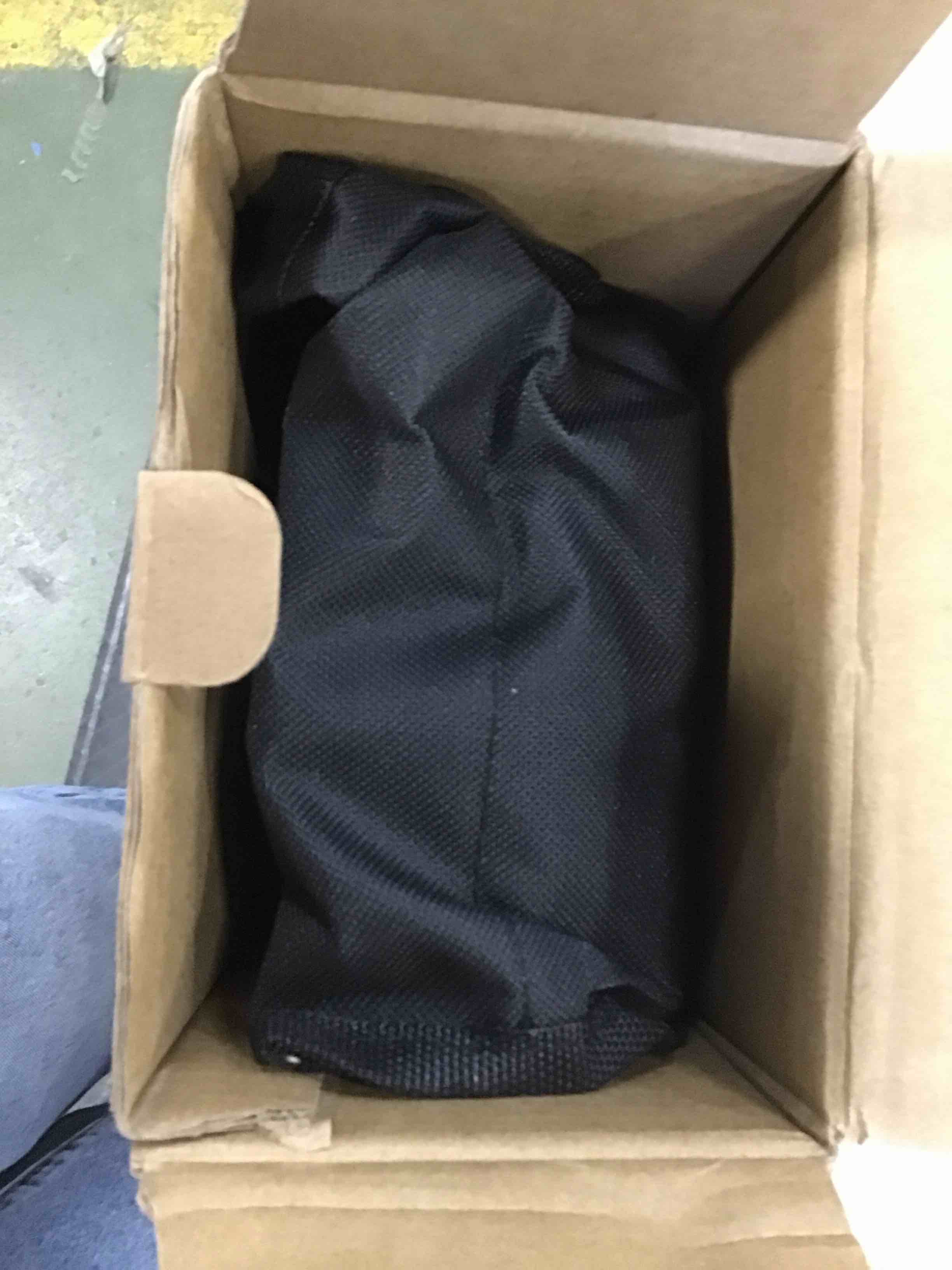 https://s3.amazonaws.com/lotting-images-prod/bidfta/BLU6009123_1708529222480.jpeg