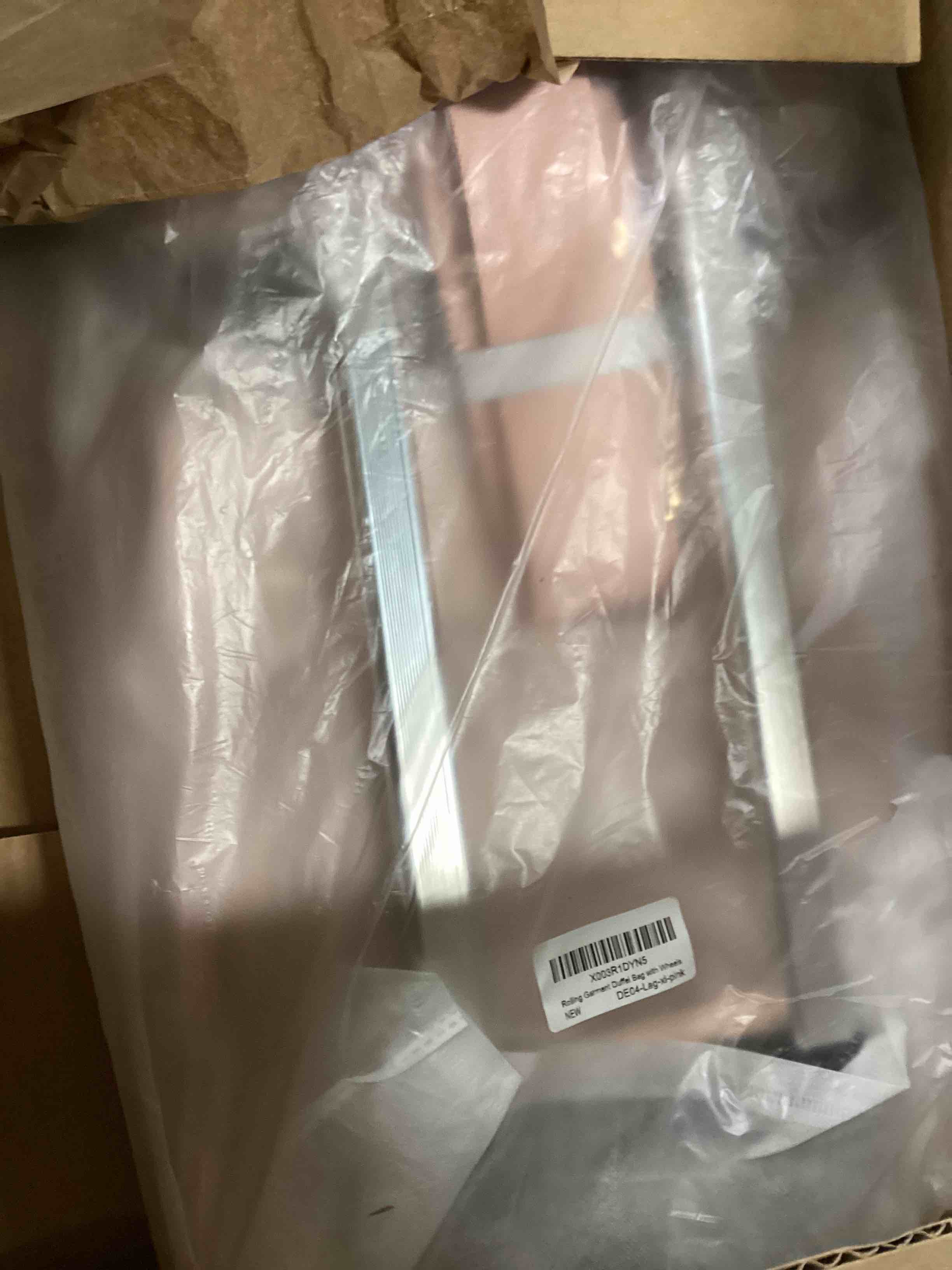 https://s3.amazonaws.com/lotting-images-prod/bidfta/BLU6009413_1708880914623.jpeg