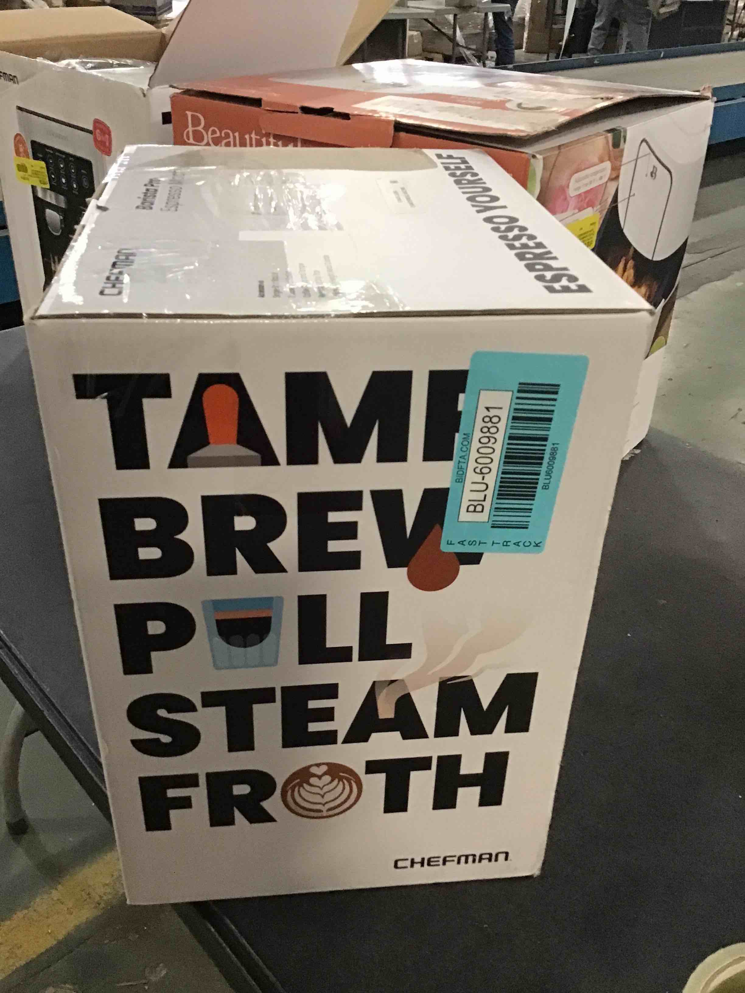 https://s3.amazonaws.com/lotting-images-prod/bidfta/BLU6009881_1708548131316.jpeg