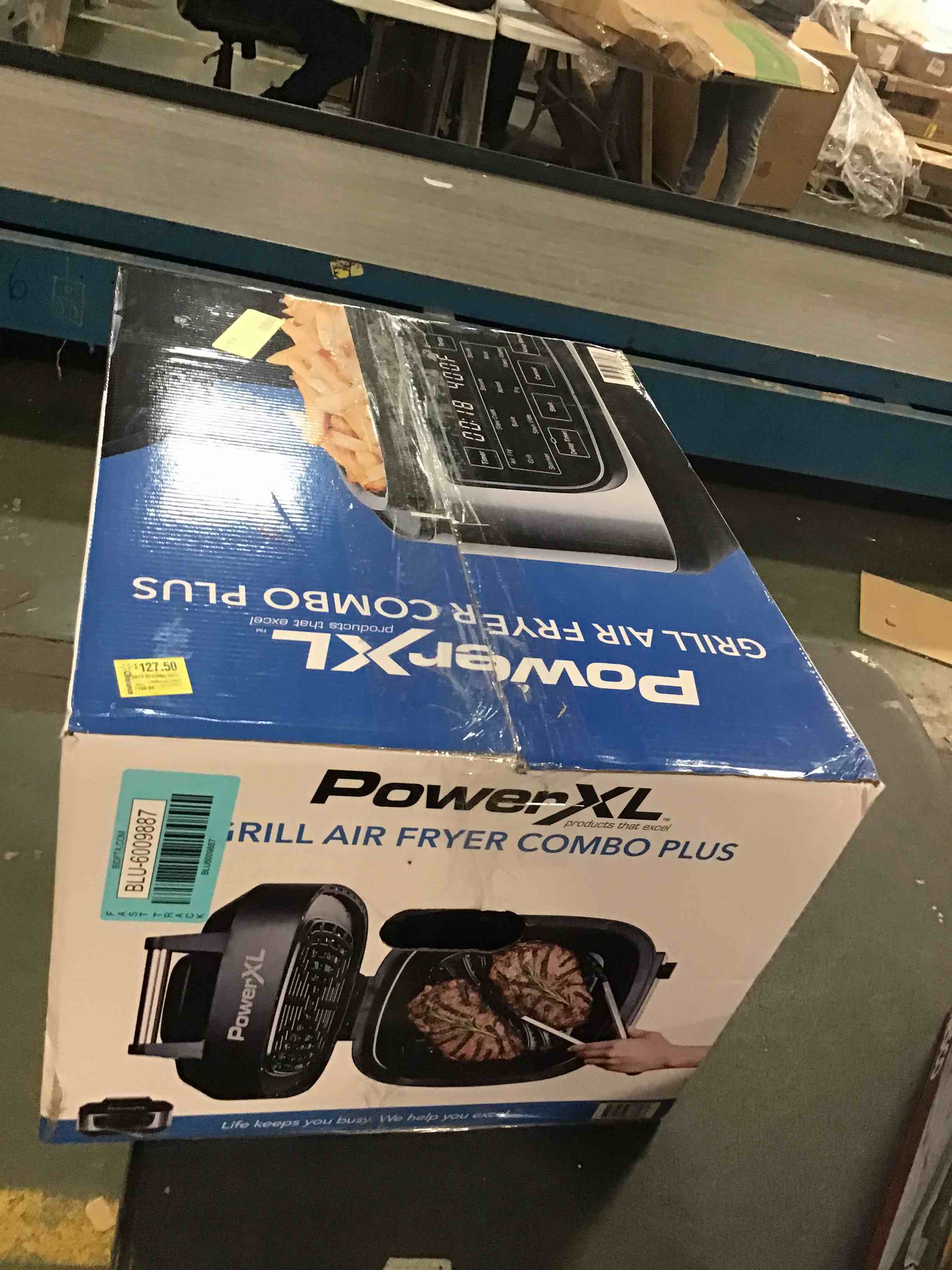 https://s3.amazonaws.com/lotting-images-prod/bidfta/BLU6009887_1708548615230.jpeg