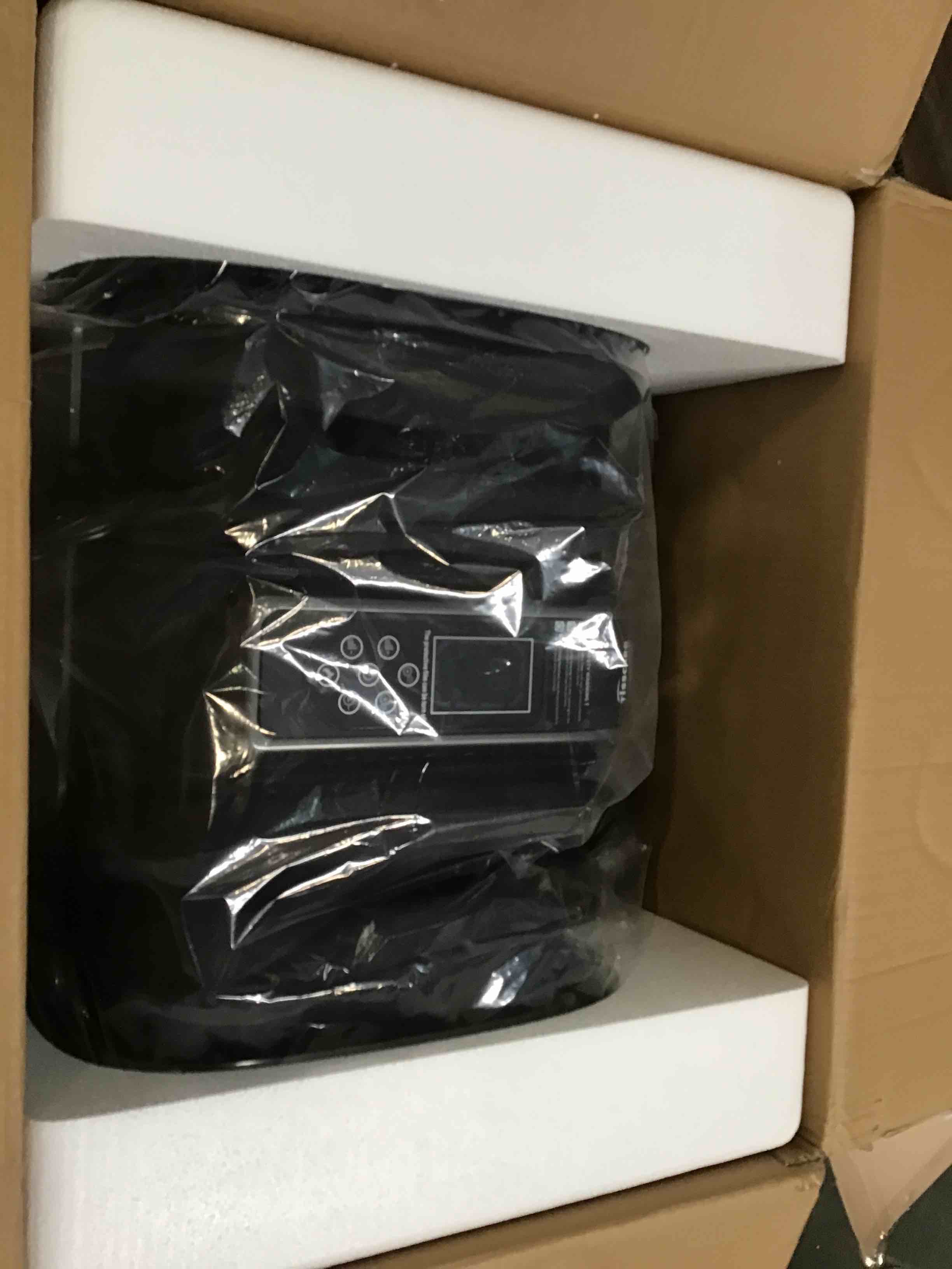 https://s3.amazonaws.com/lotting-images-prod/bidfta/BLU6010587_1708974859639.jpeg