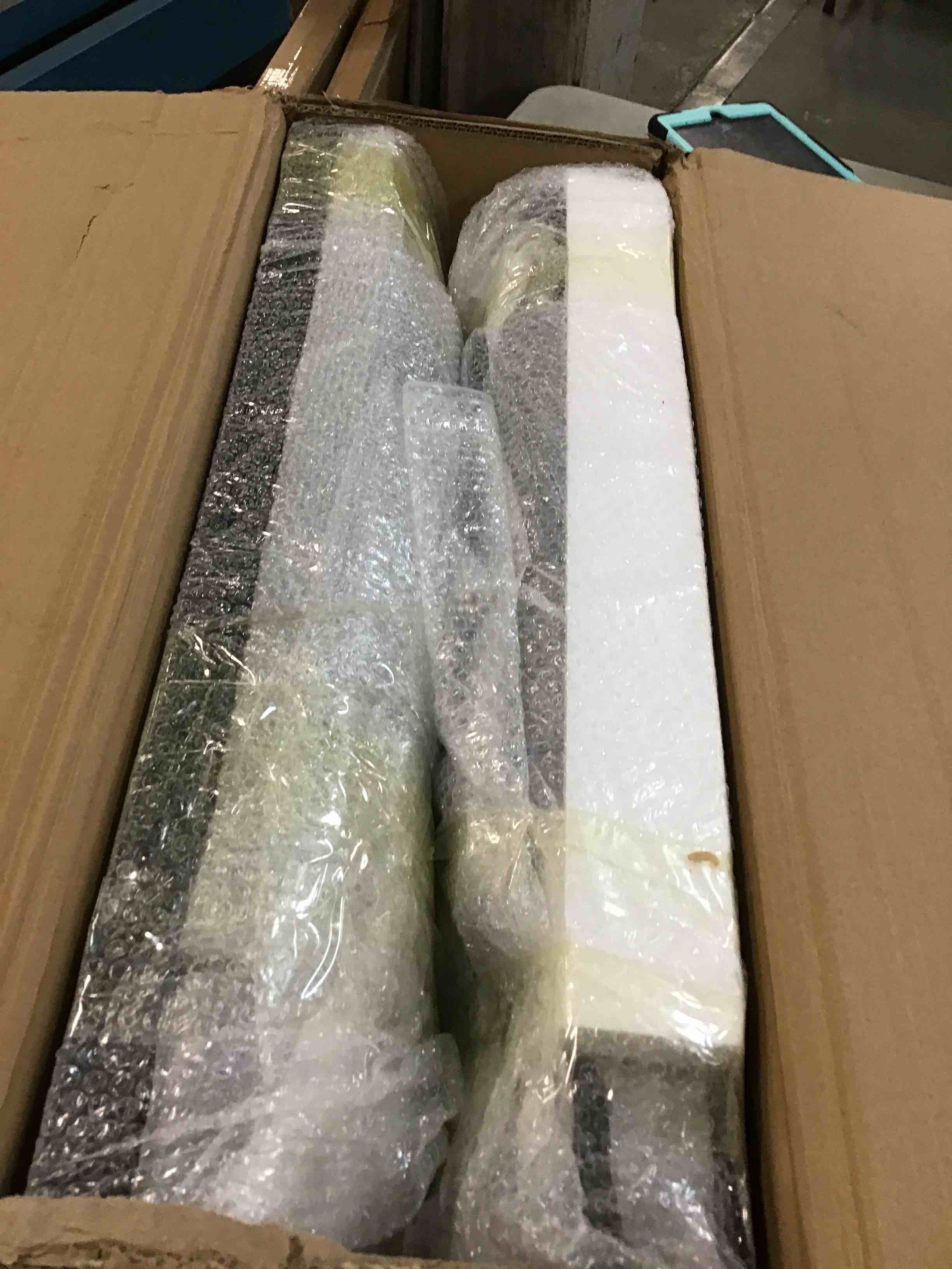 https://s3.amazonaws.com/lotting-images-prod/bidfta/BLU6010670_1709039655828.jpeg
