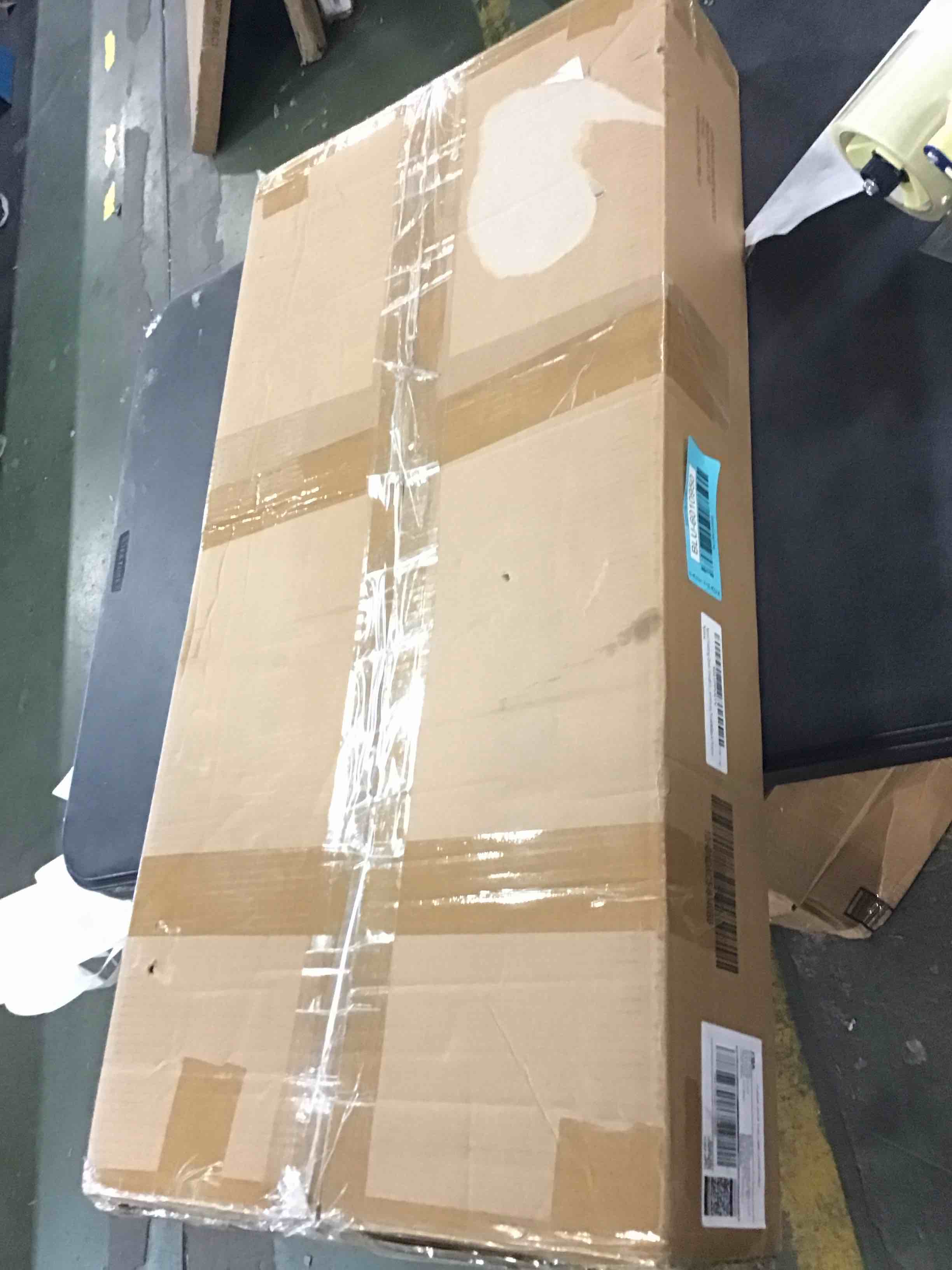 https://s3.amazonaws.com/lotting-images-prod/bidfta/BLU6010950_1707942267897.jpeg