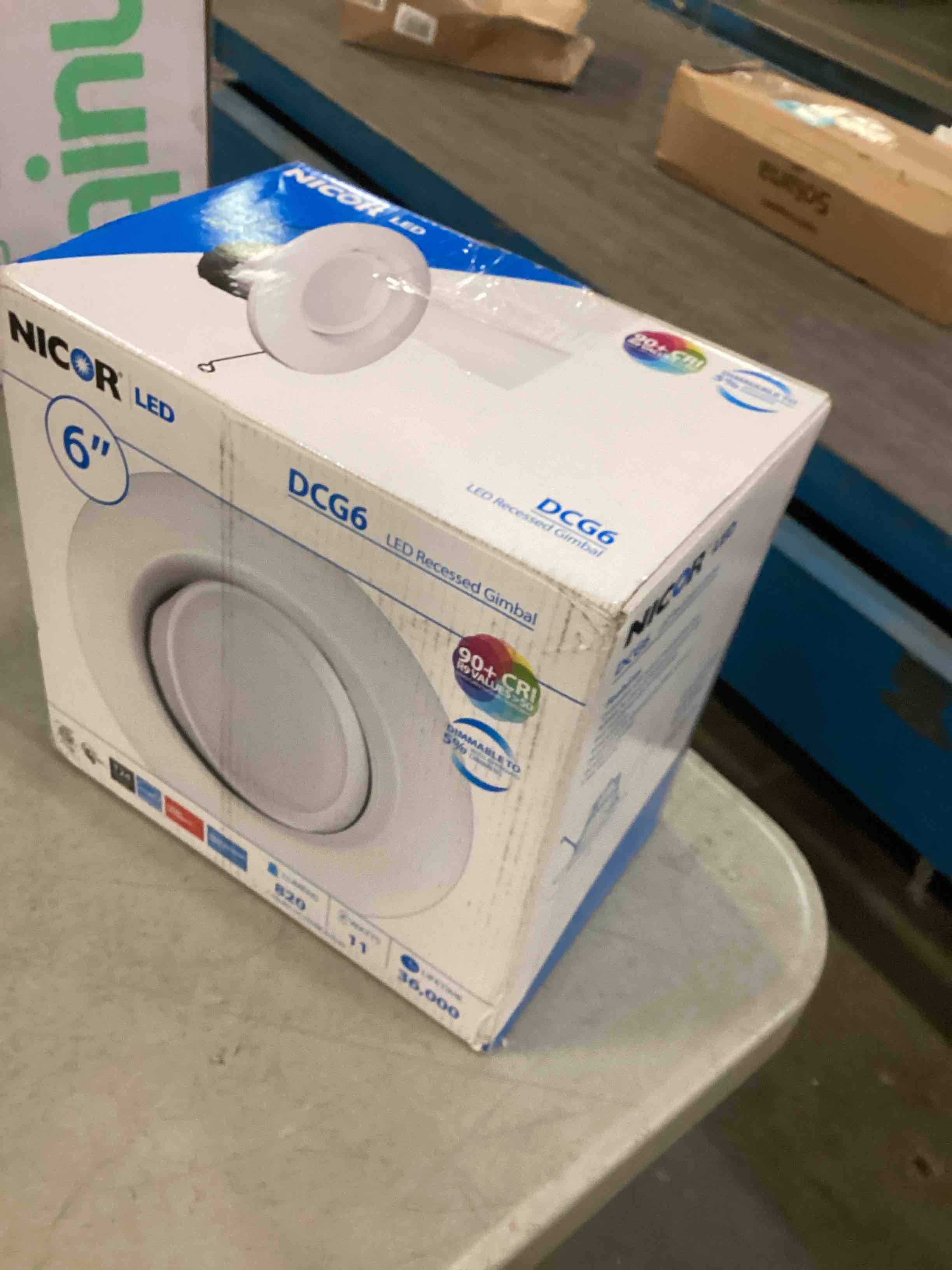 https://s3.amazonaws.com/lotting-images-prod/bidfta/BLU6012642_1708626295449.jpeg