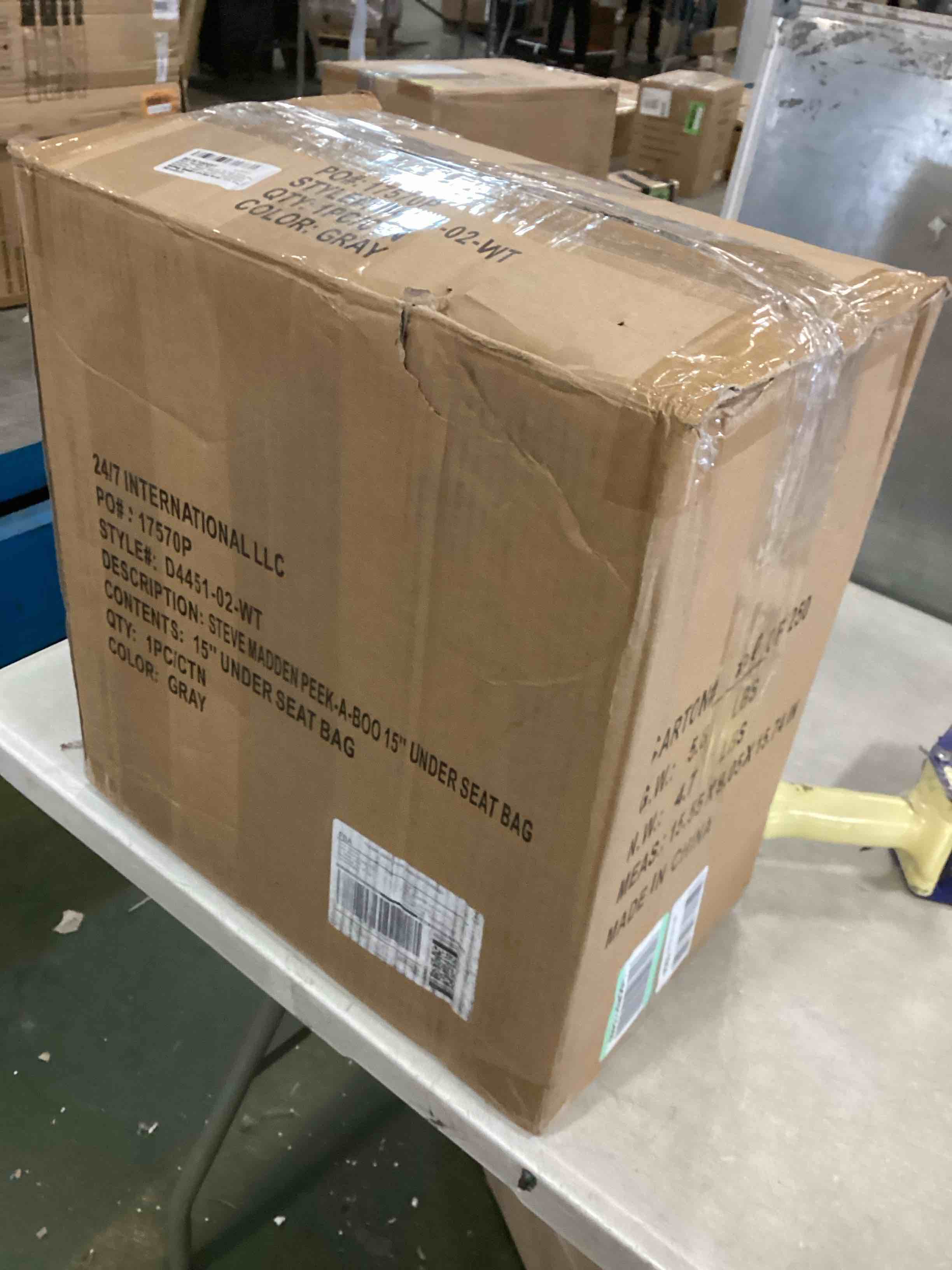 https://s3.amazonaws.com/lotting-images-prod/bidfta/BLU6013090_1708721806886.jpeg
