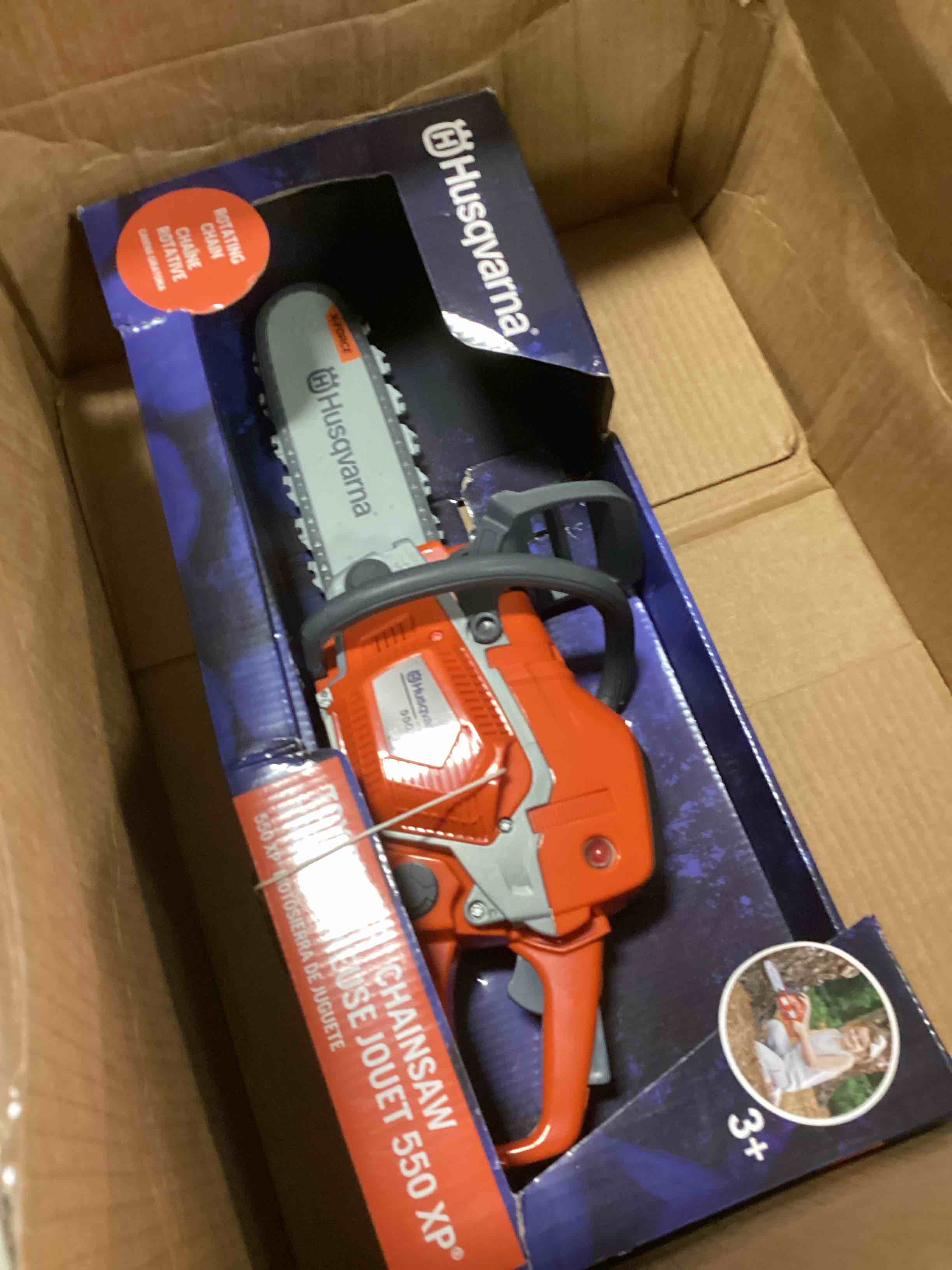 https://s3.amazonaws.com/lotting-images-prod/bidfta/BLU6013811_1709044394356.jpeg