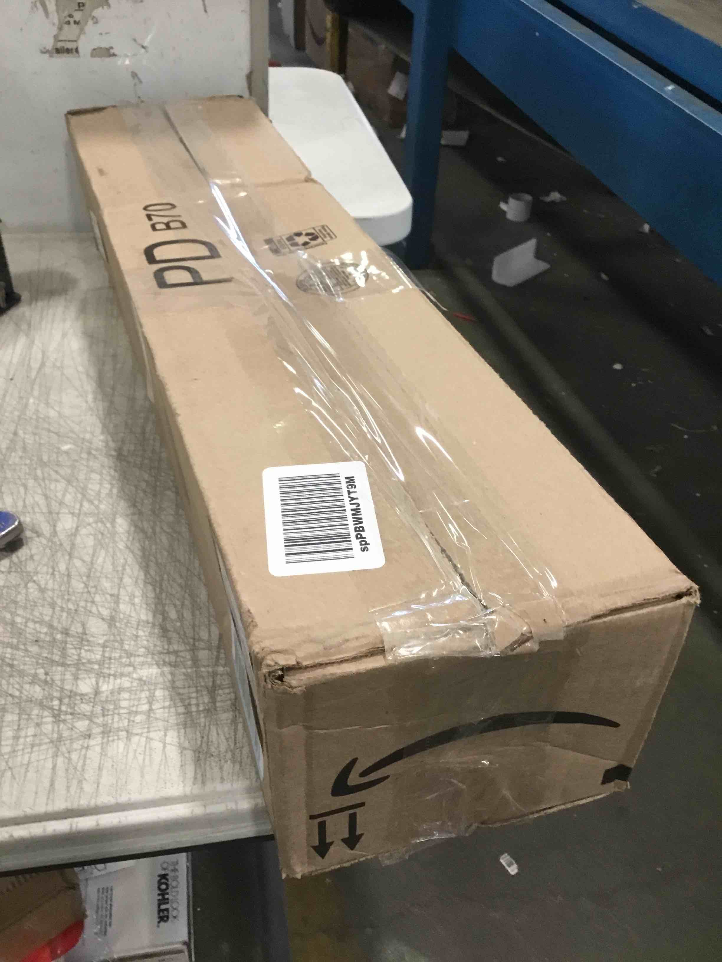 https://s3.amazonaws.com/lotting-images-prod/bidfta/BLU6014010_1708453529948.jpeg