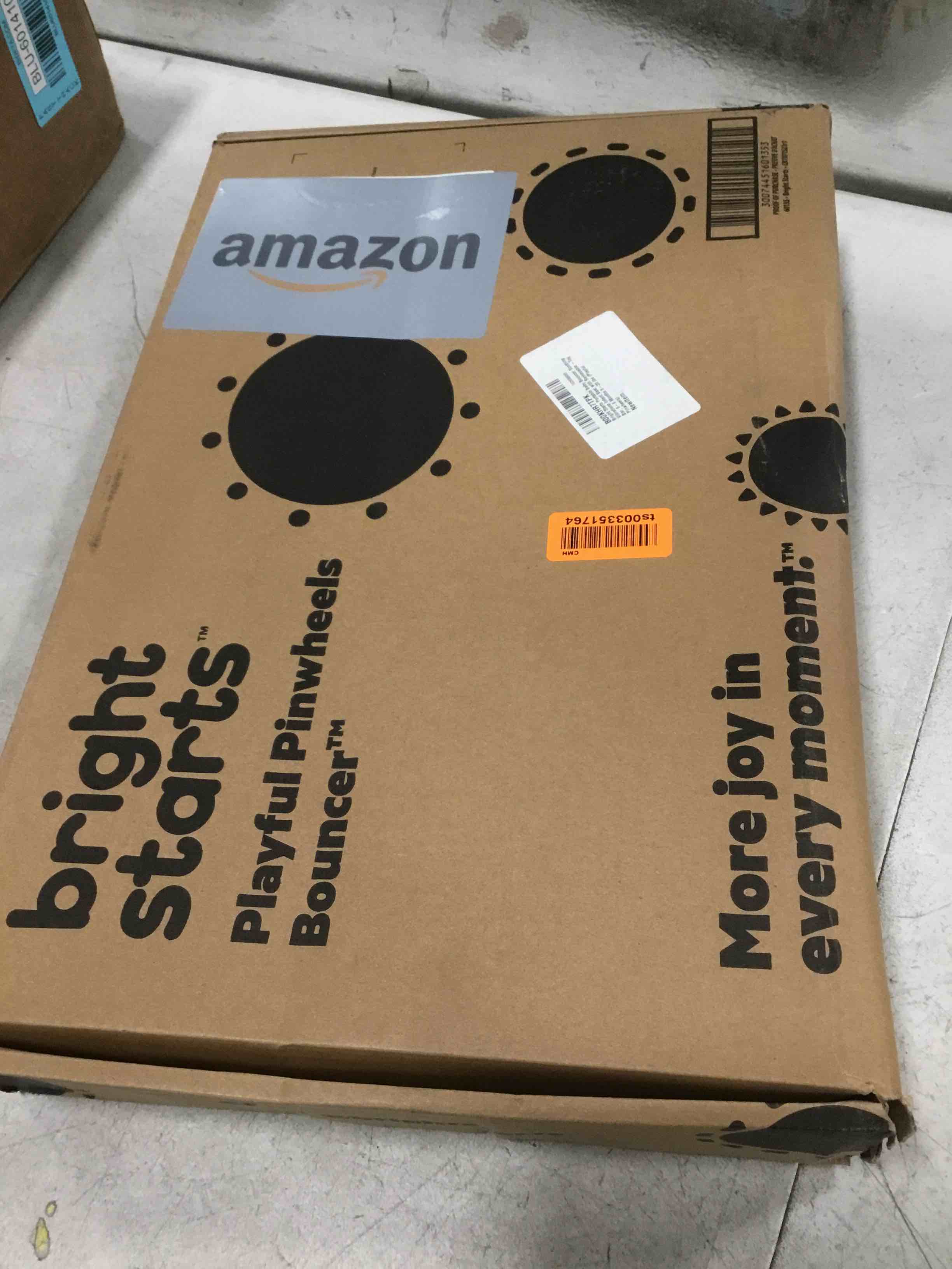 https://s3.amazonaws.com/lotting-images-prod/bidfta/BLU6014107_1708519506264.jpeg