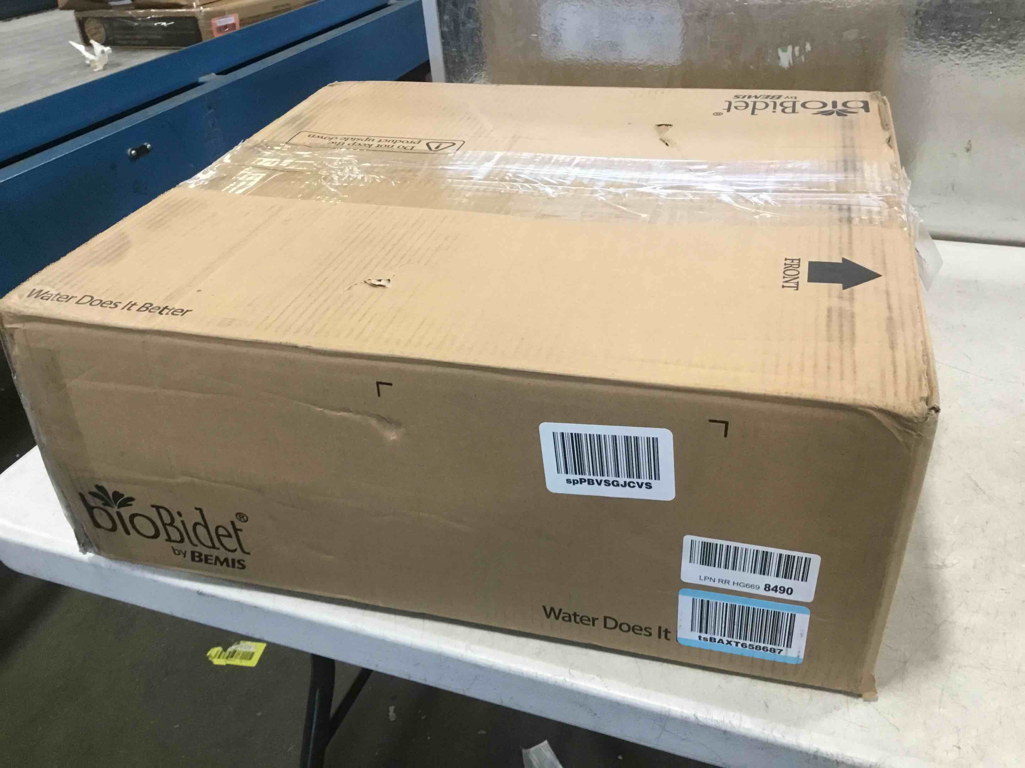 https://s3.amazonaws.com/lotting-images-prod/bidfta/BLU6014242_1708535453890.jpeg