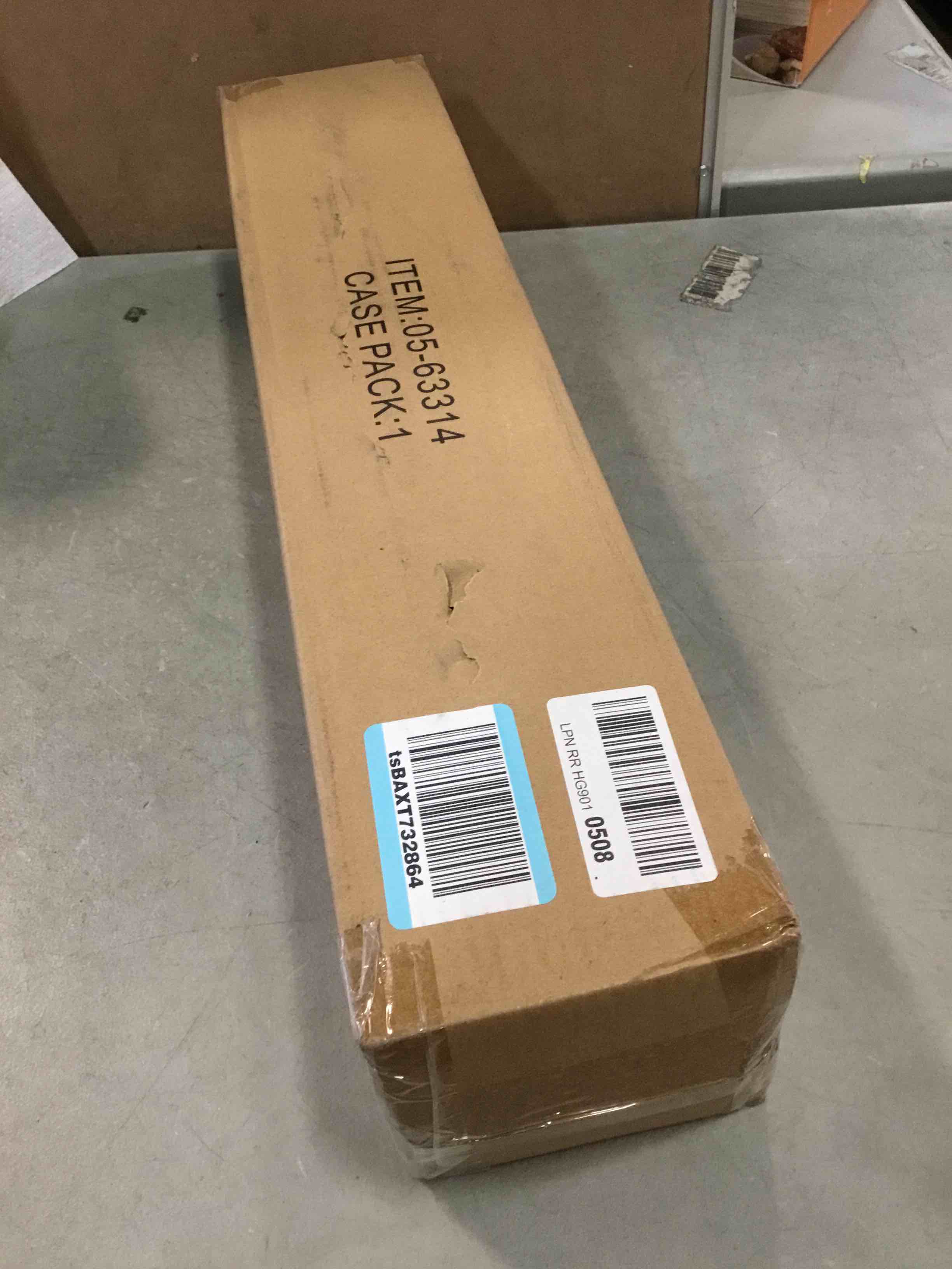 https://s3.amazonaws.com/lotting-images-prod/bidfta/BLU6014685_1708707987343.jpeg