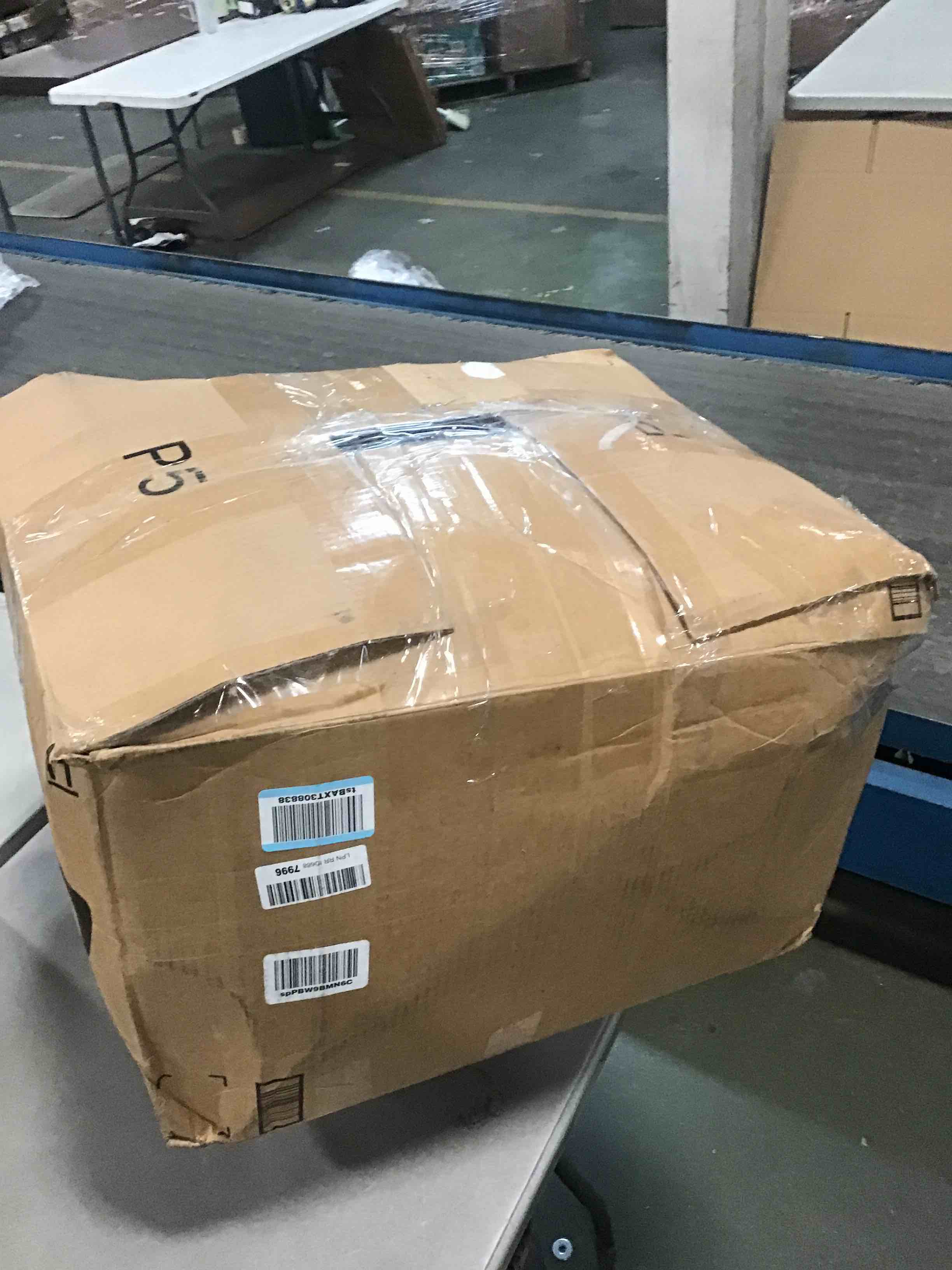https://s3.amazonaws.com/lotting-images-prod/bidfta/BLU6015246_1709473533369.jpeg