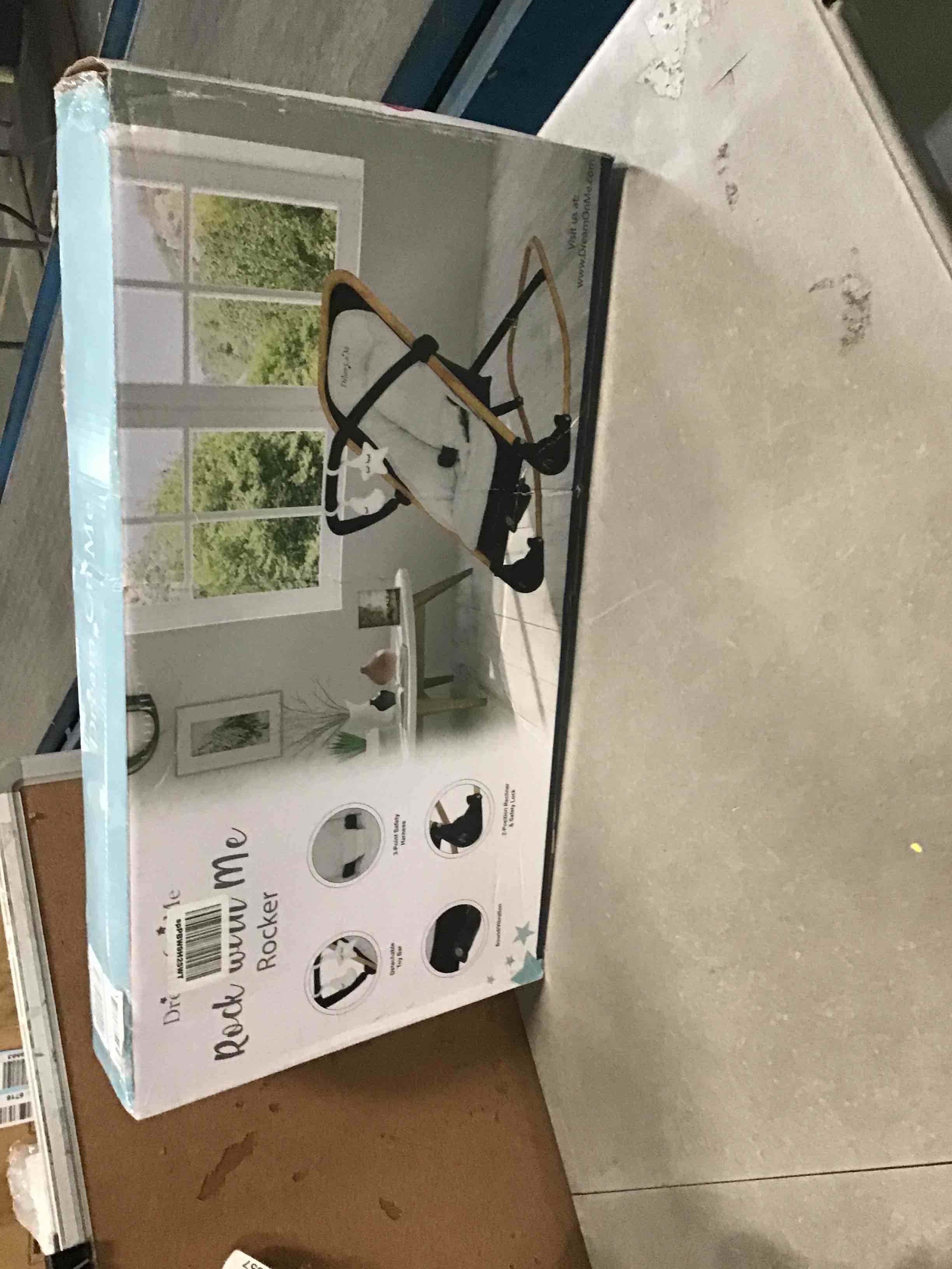 https://s3.amazonaws.com/lotting-images-prod/bidfta/BLU6015252_1709474056712.jpeg