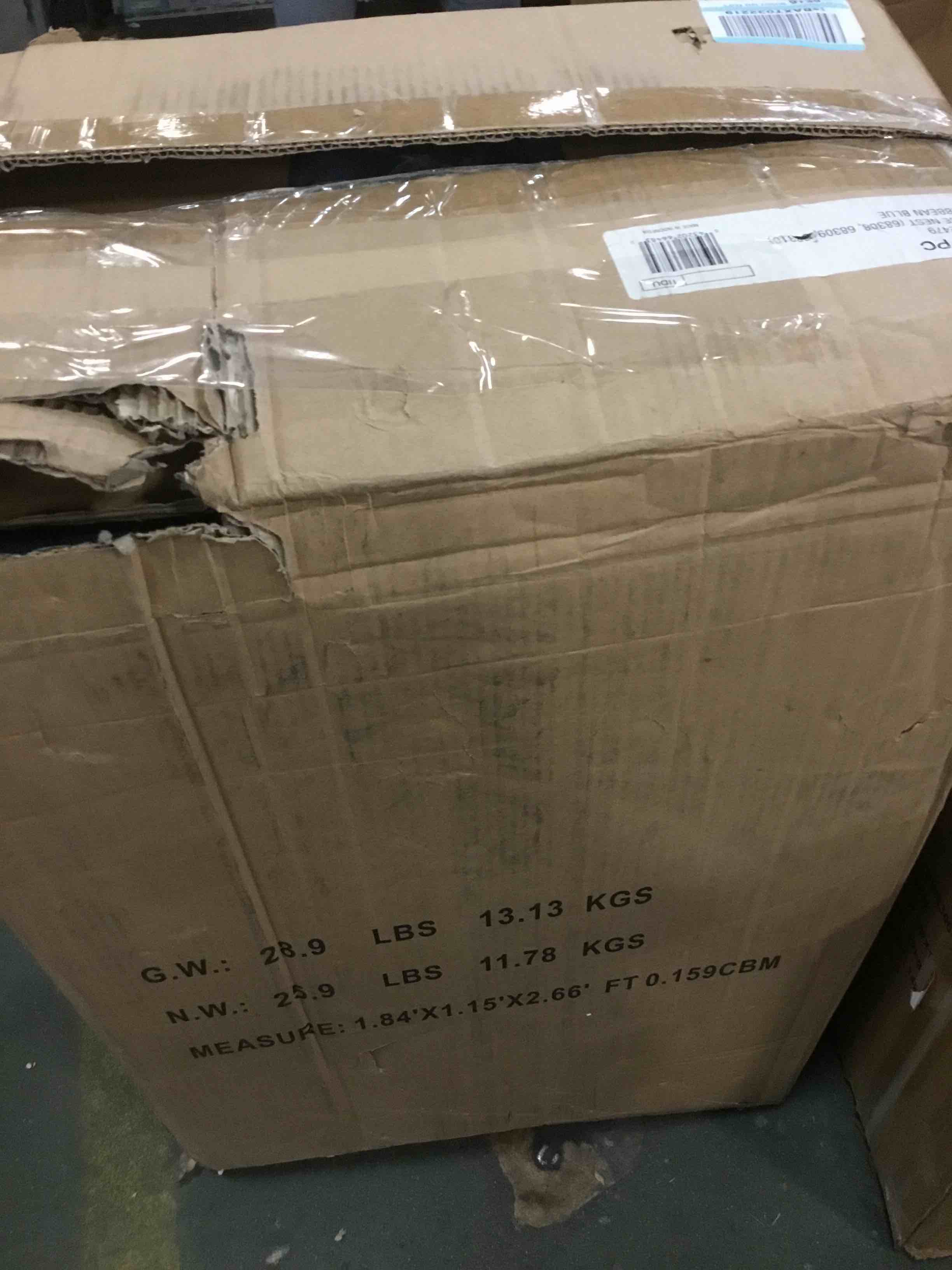 https://s3.amazonaws.com/lotting-images-prod/bidfta/BLU6015570_1708544314046.jpeg