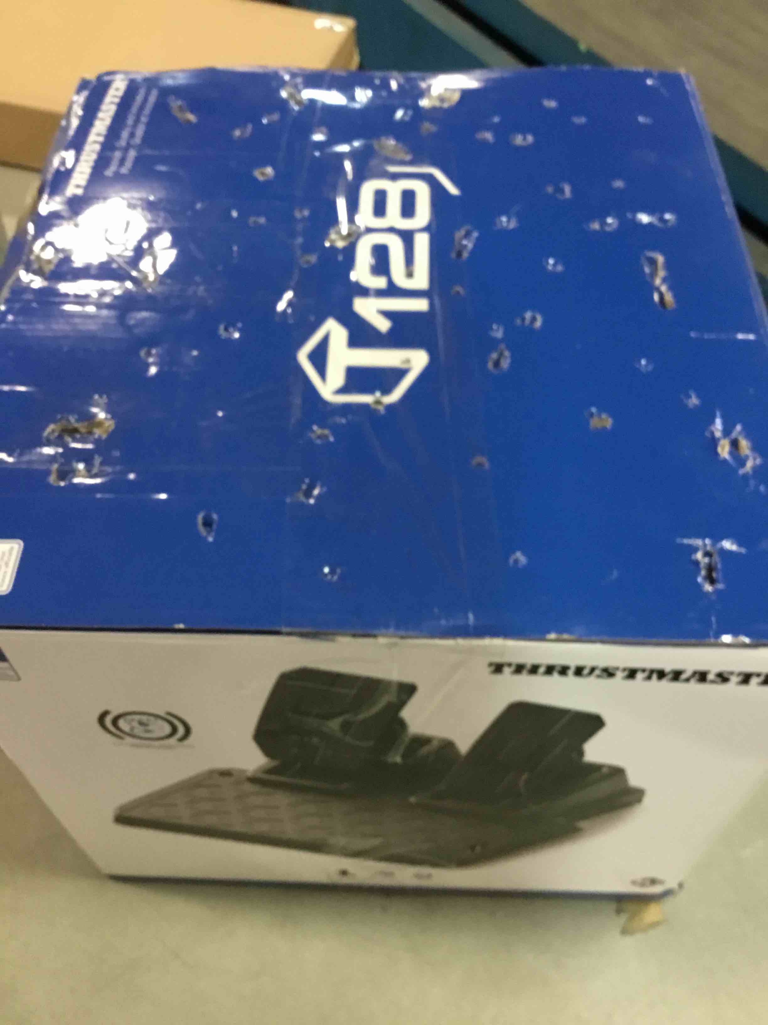 https://s3.amazonaws.com/lotting-images-prod/bidfta/BLU6015586_1708548451627.jpeg