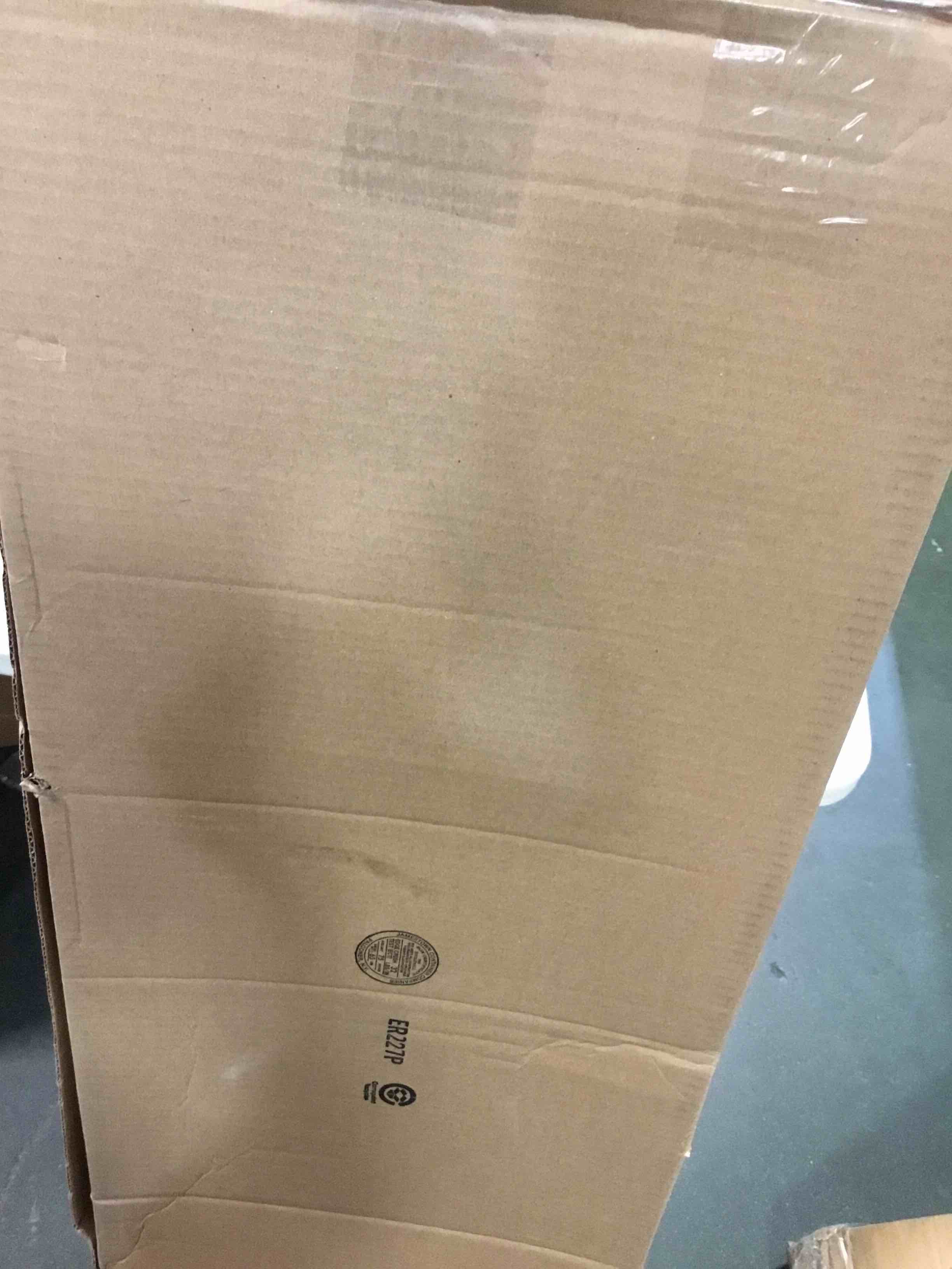 https://s3.amazonaws.com/lotting-images-prod/bidfta/BLU6015860_1708694074823.jpeg