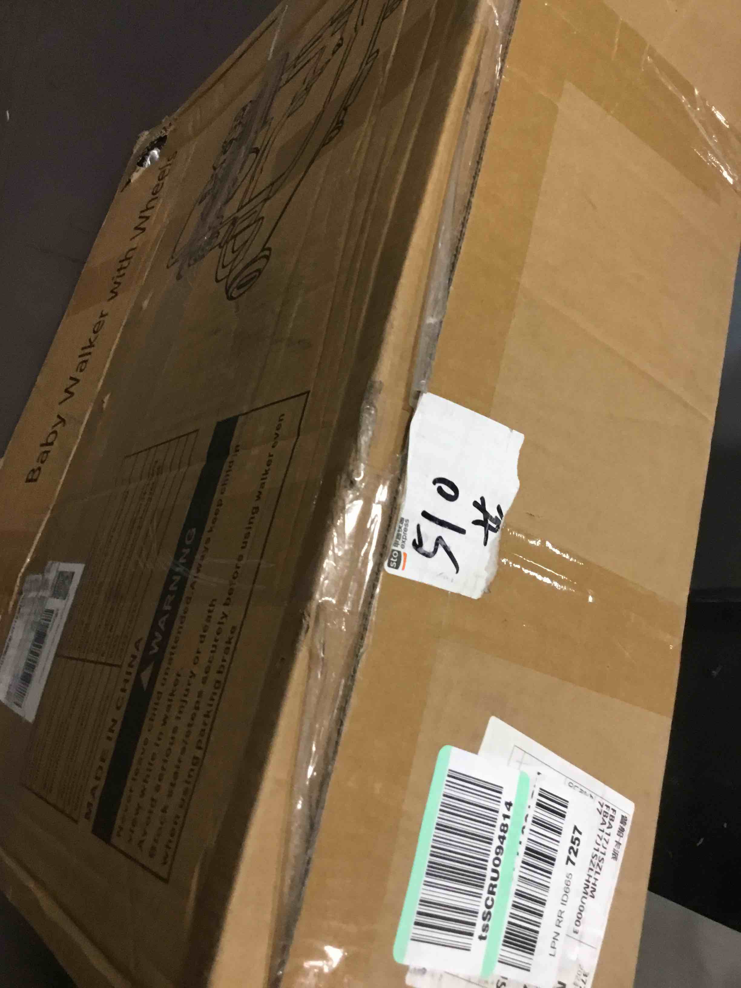 https://s3.amazonaws.com/lotting-images-prod/bidfta/BLU6016294_1708954184081.jpeg