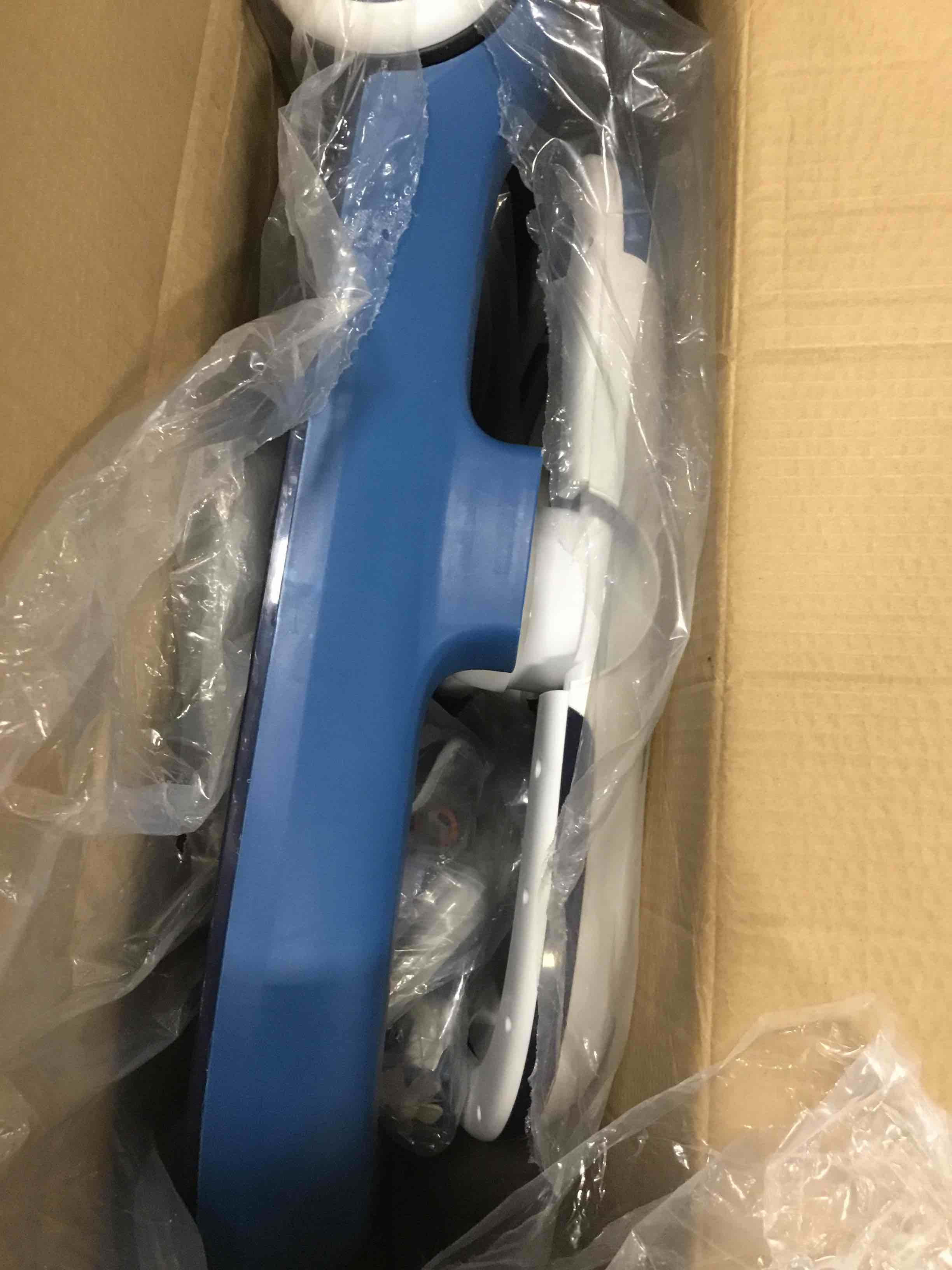 https://s3.amazonaws.com/lotting-images-prod/bidfta/BLU6016294_1708954225889.jpeg