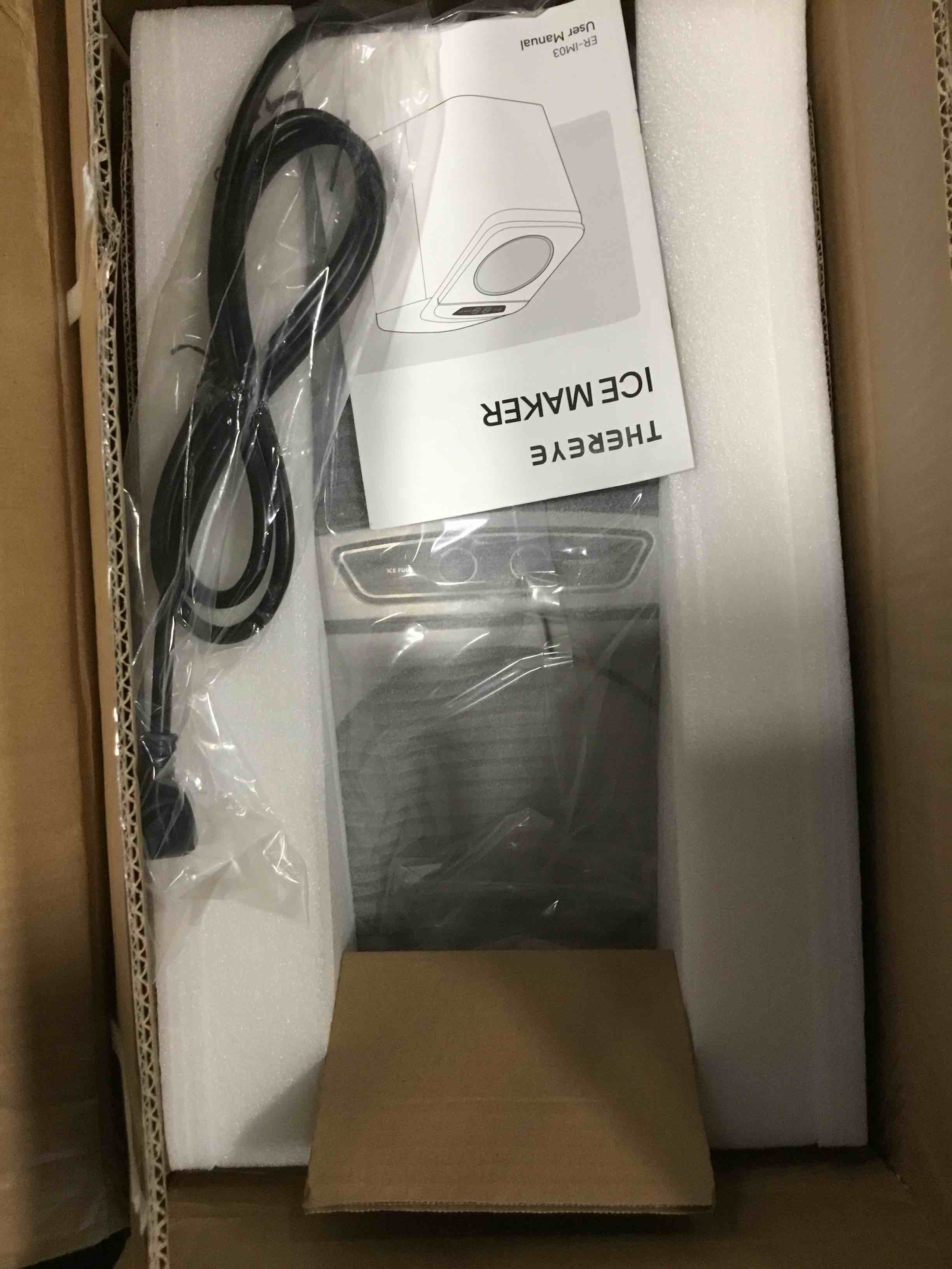 https://s3.amazonaws.com/lotting-images-prod/bidfta/BLU6016304_1708955355308.jpeg