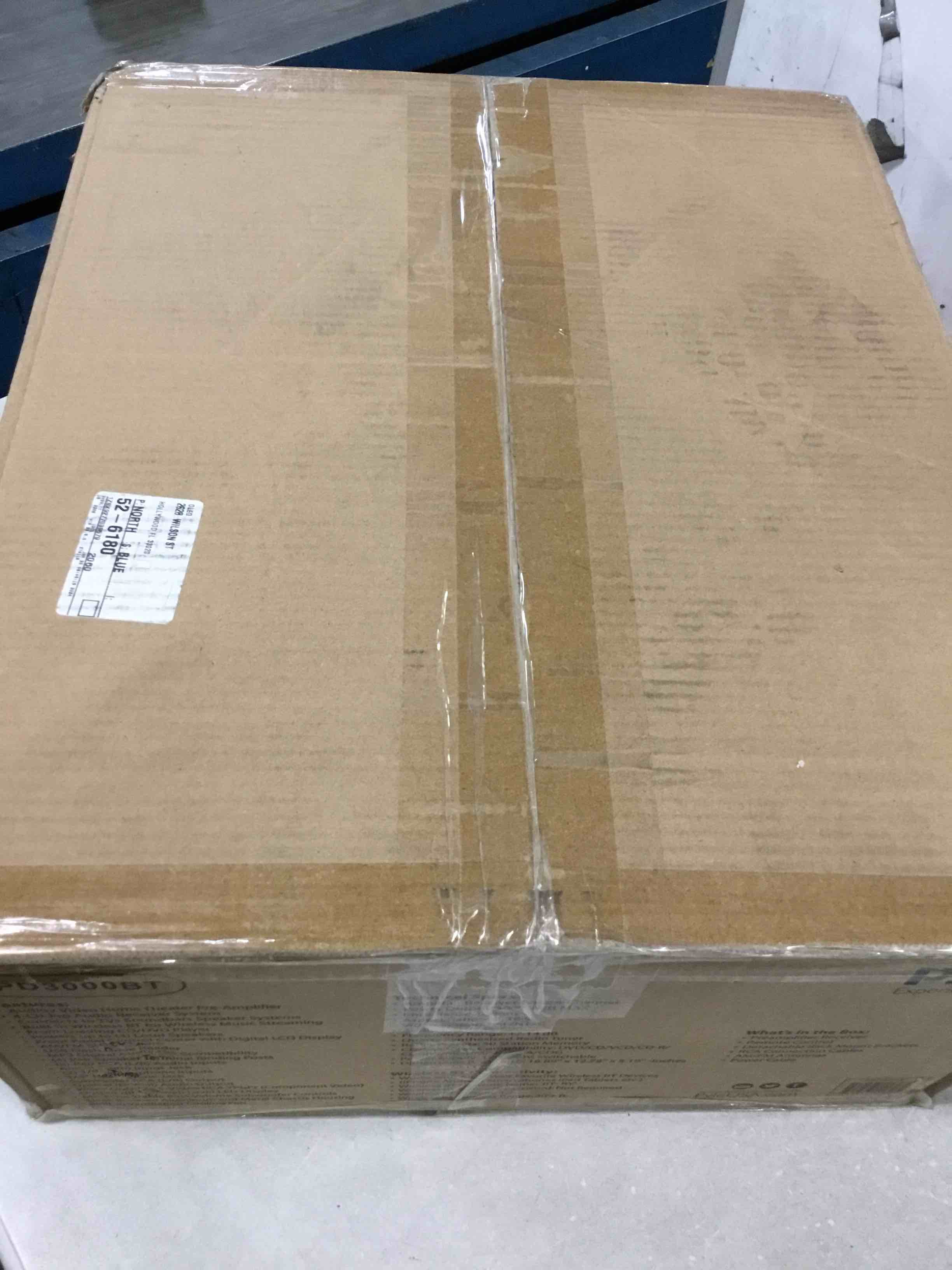 https://s3.amazonaws.com/lotting-images-prod/bidfta/BLU6016459_1708979325290.jpeg