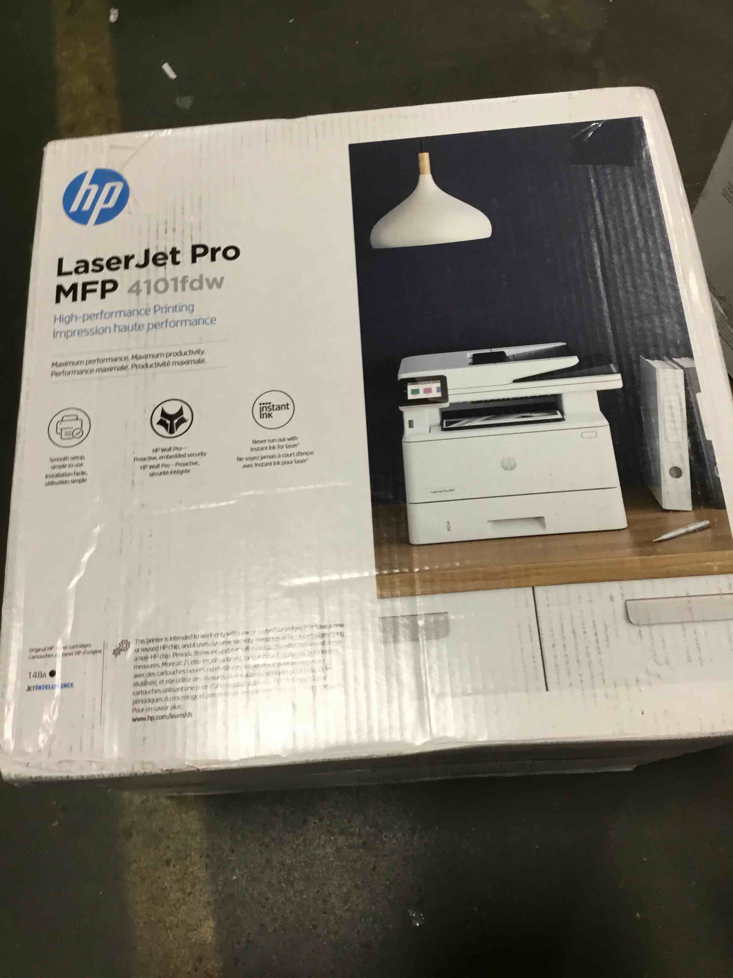 https://s3.amazonaws.com/lotting-images-prod/bidfta/BLU6016702_1709068855875.jpeg
