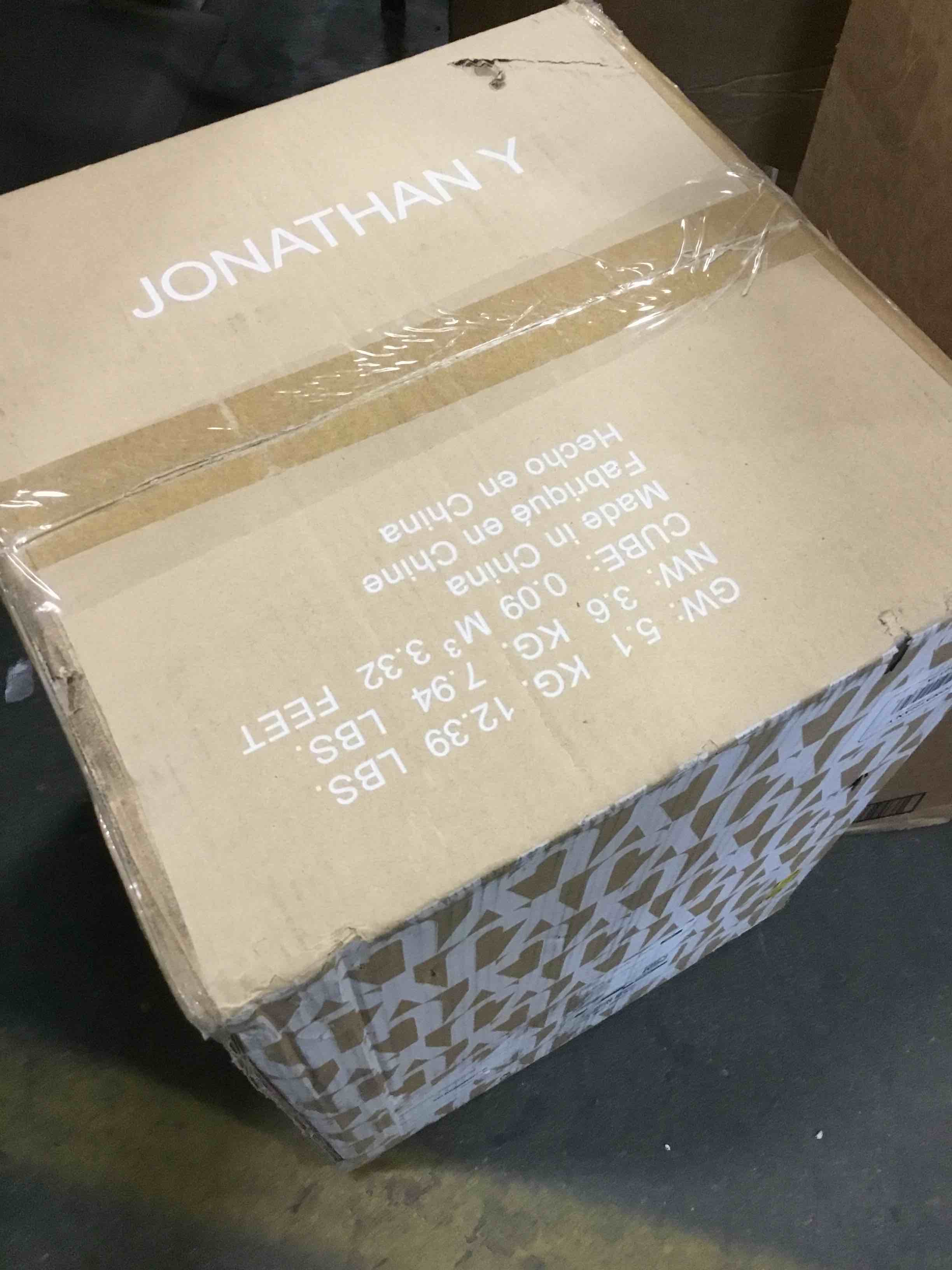 https://s3.amazonaws.com/lotting-images-prod/bidfta/BLU6016709_1709123055520.jpeg