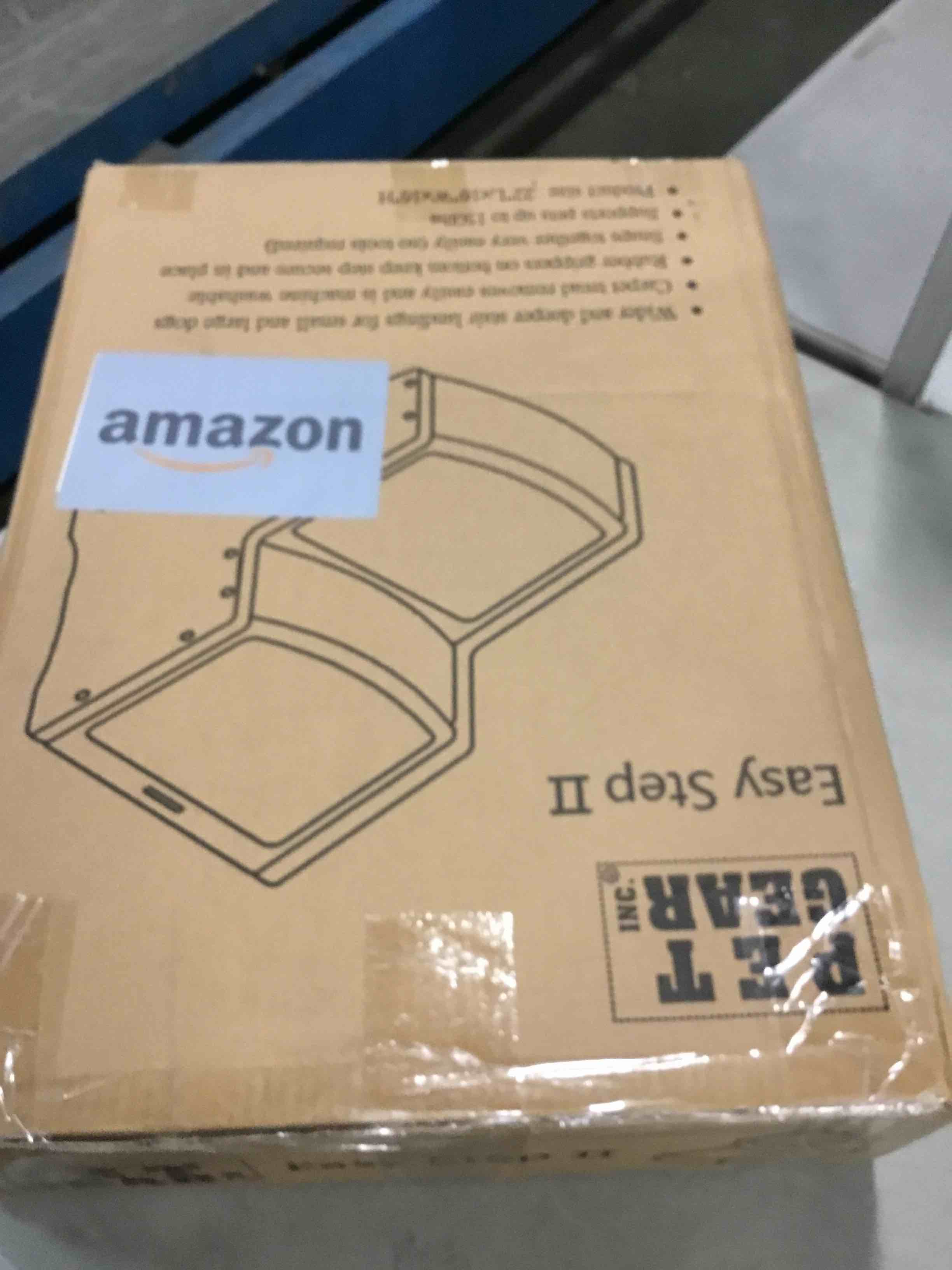 https://s3.amazonaws.com/lotting-images-prod/bidfta/BLU6016715_1709123867033.jpeg