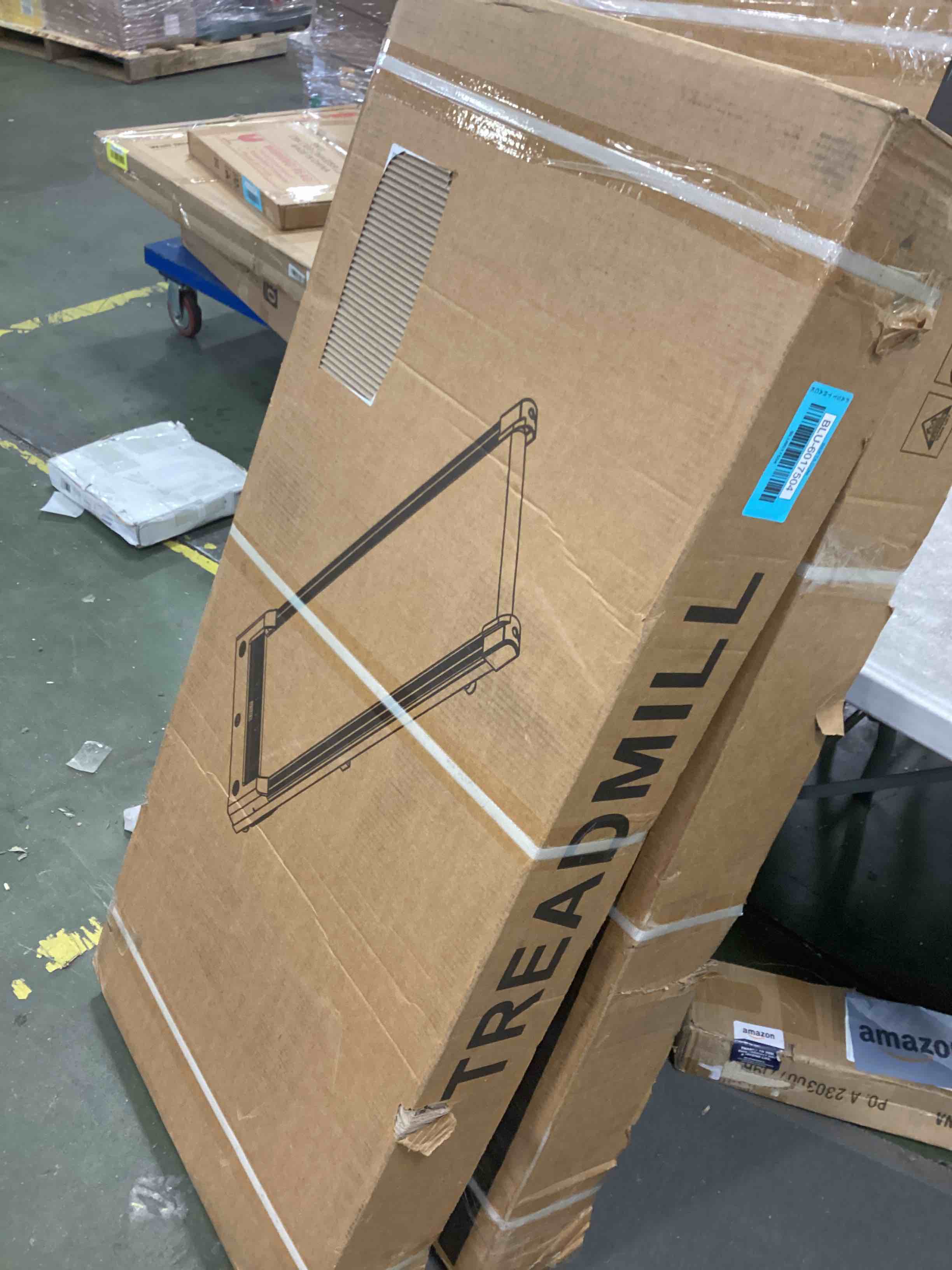 https://s3.amazonaws.com/lotting-images-prod/bidfta/BLU6017504_1708548187969.jpeg