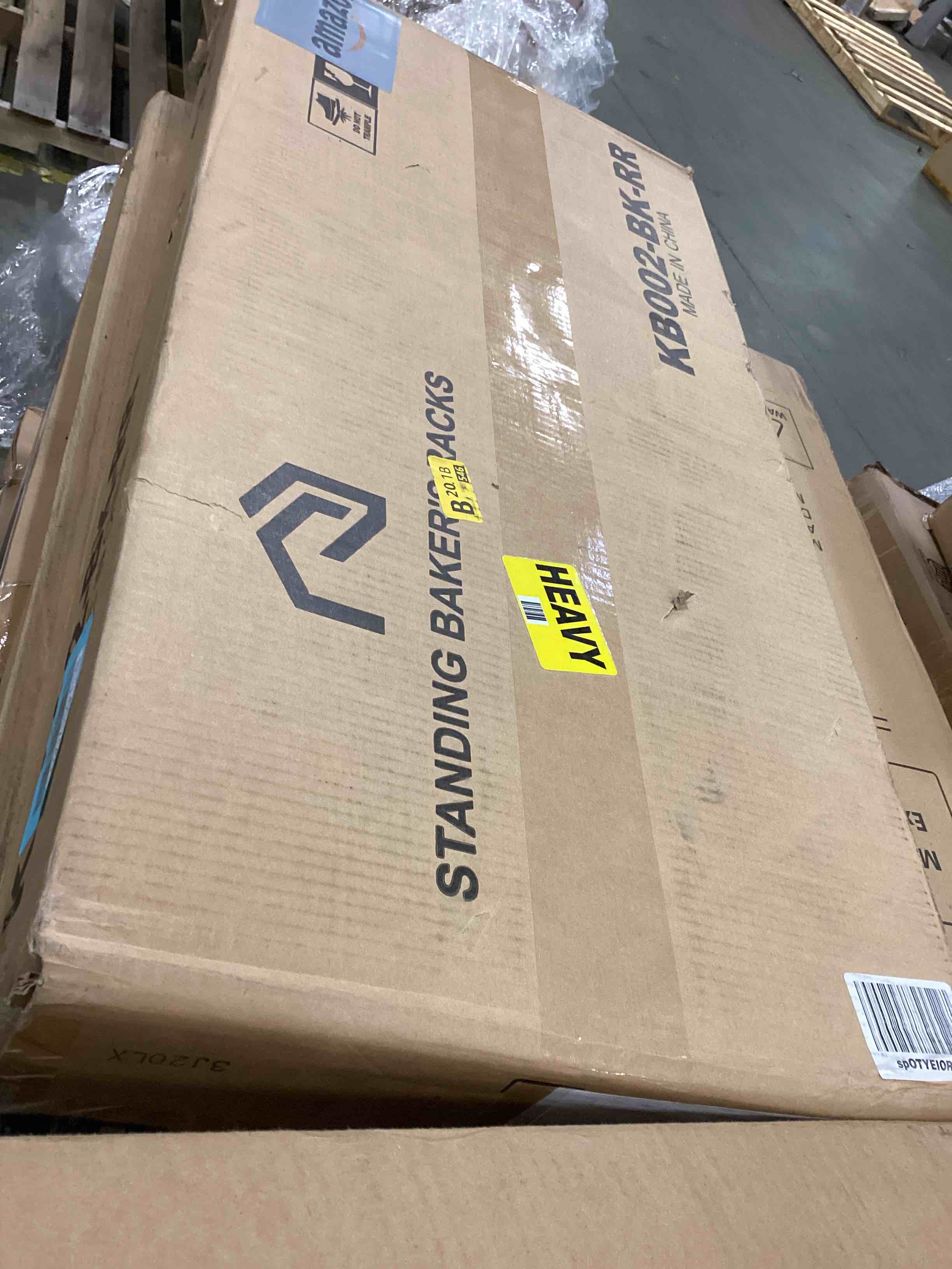 https://s3.amazonaws.com/lotting-images-prod/bidfta/BLU6017560_1708694814181.jpeg