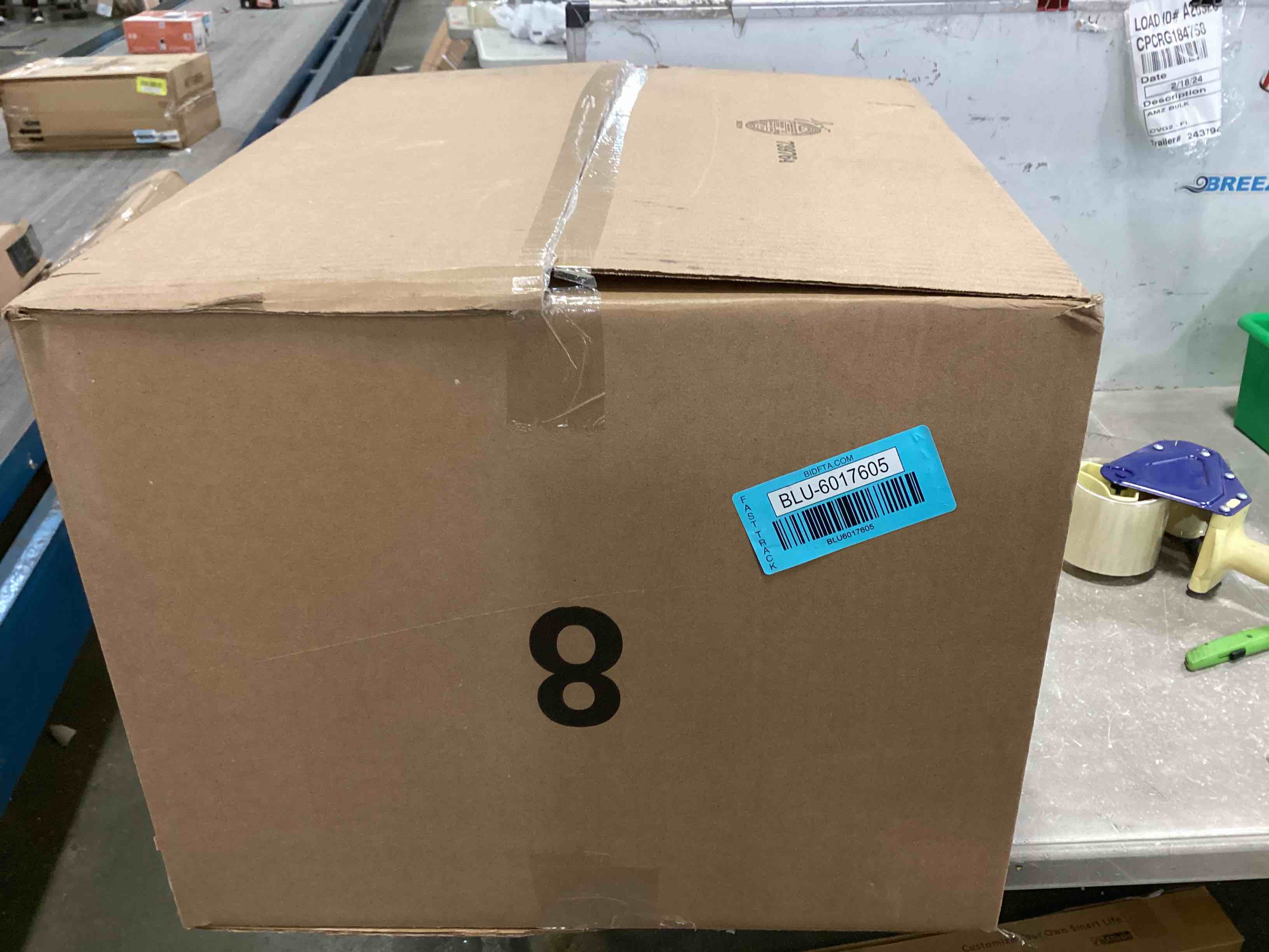https://s3.amazonaws.com/lotting-images-prod/bidfta/BLU6017605_1708700188013.jpeg