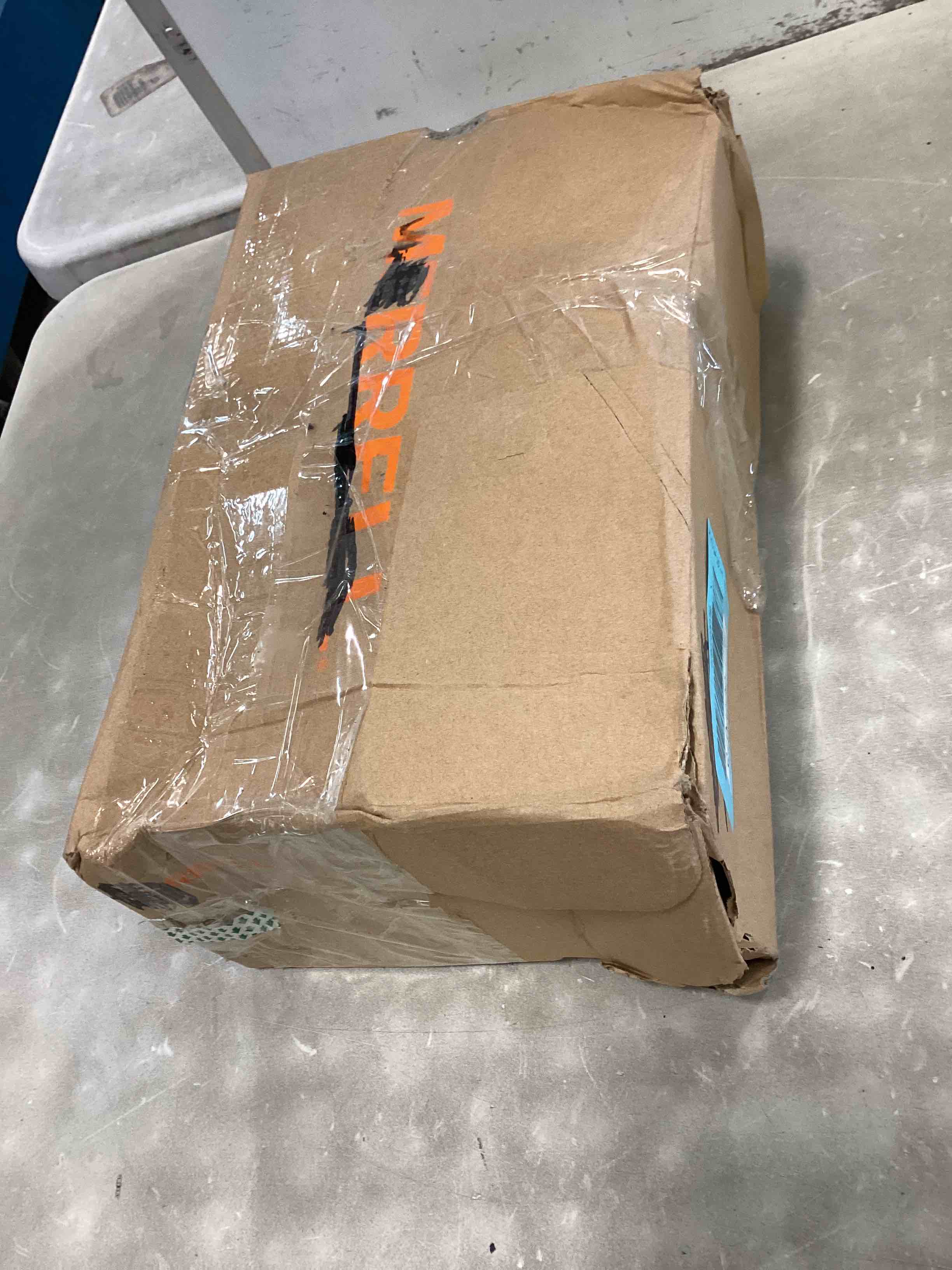 https://s3.amazonaws.com/lotting-images-prod/bidfta/BLU6017675_1708709485095.jpeg