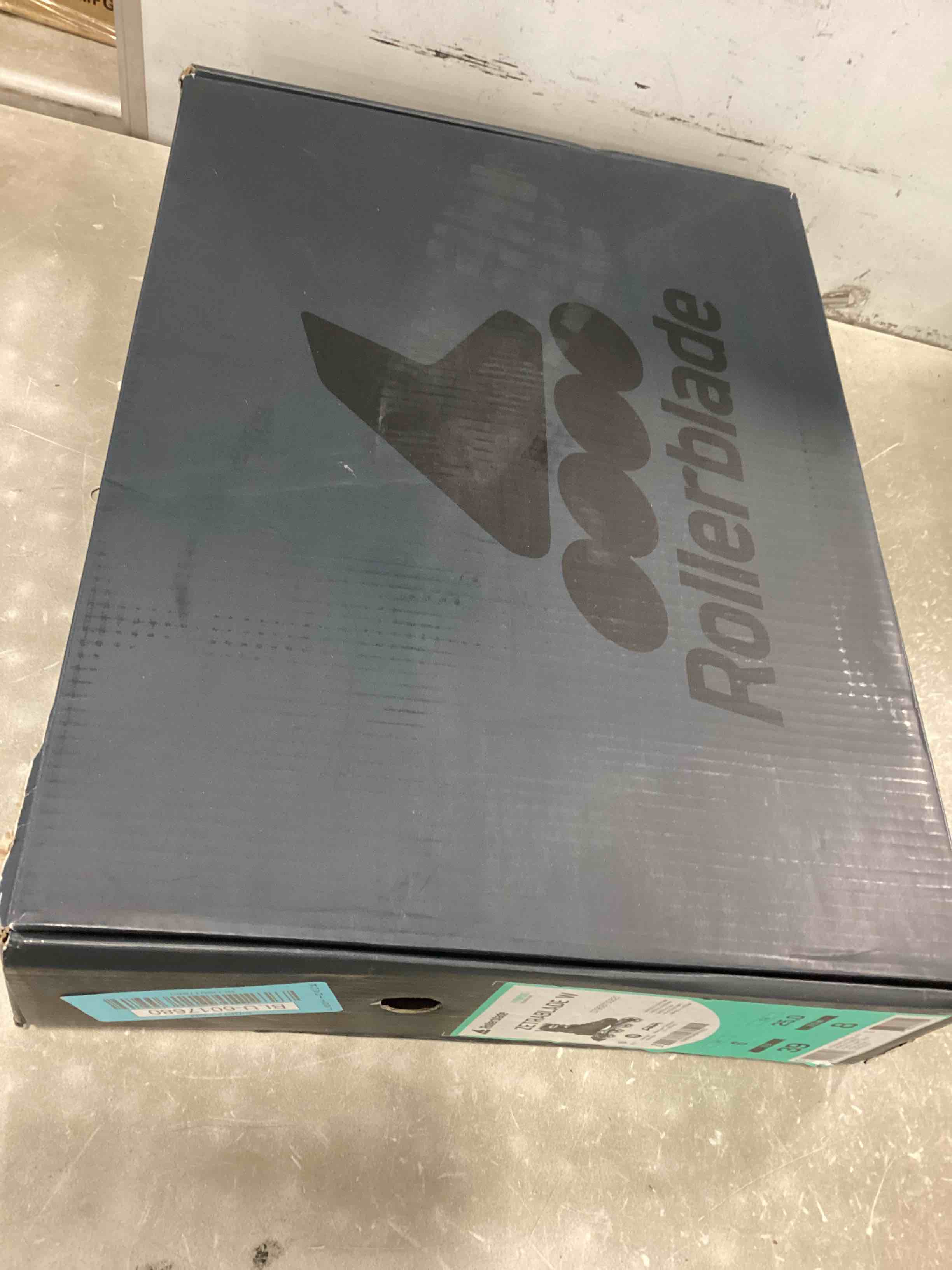 https://s3.amazonaws.com/lotting-images-prod/bidfta/BLU6017680_1708709821096.jpeg