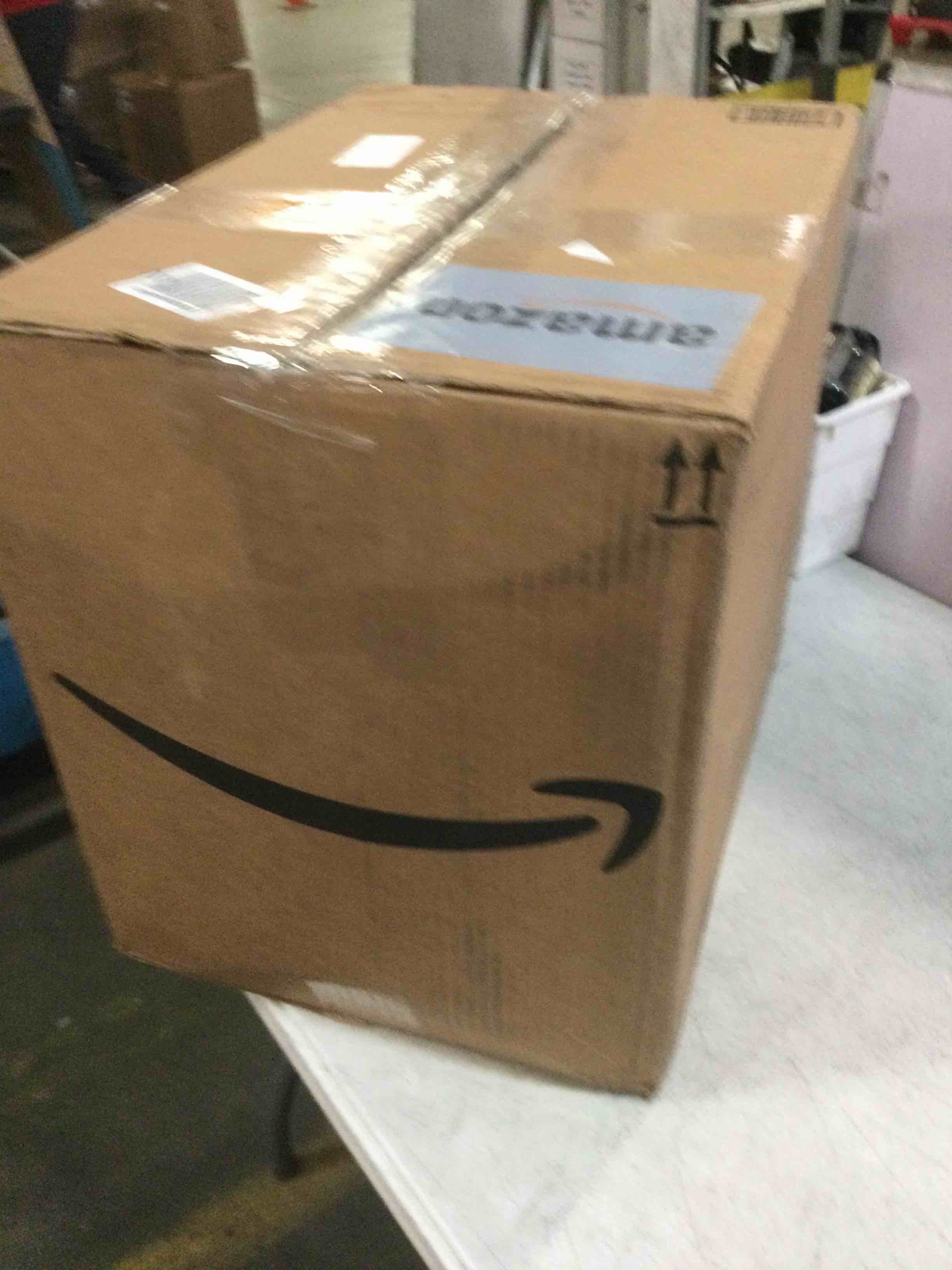 https://s3.amazonaws.com/lotting-images-prod/bidfta/BLU6018817_1709125652145.jpeg