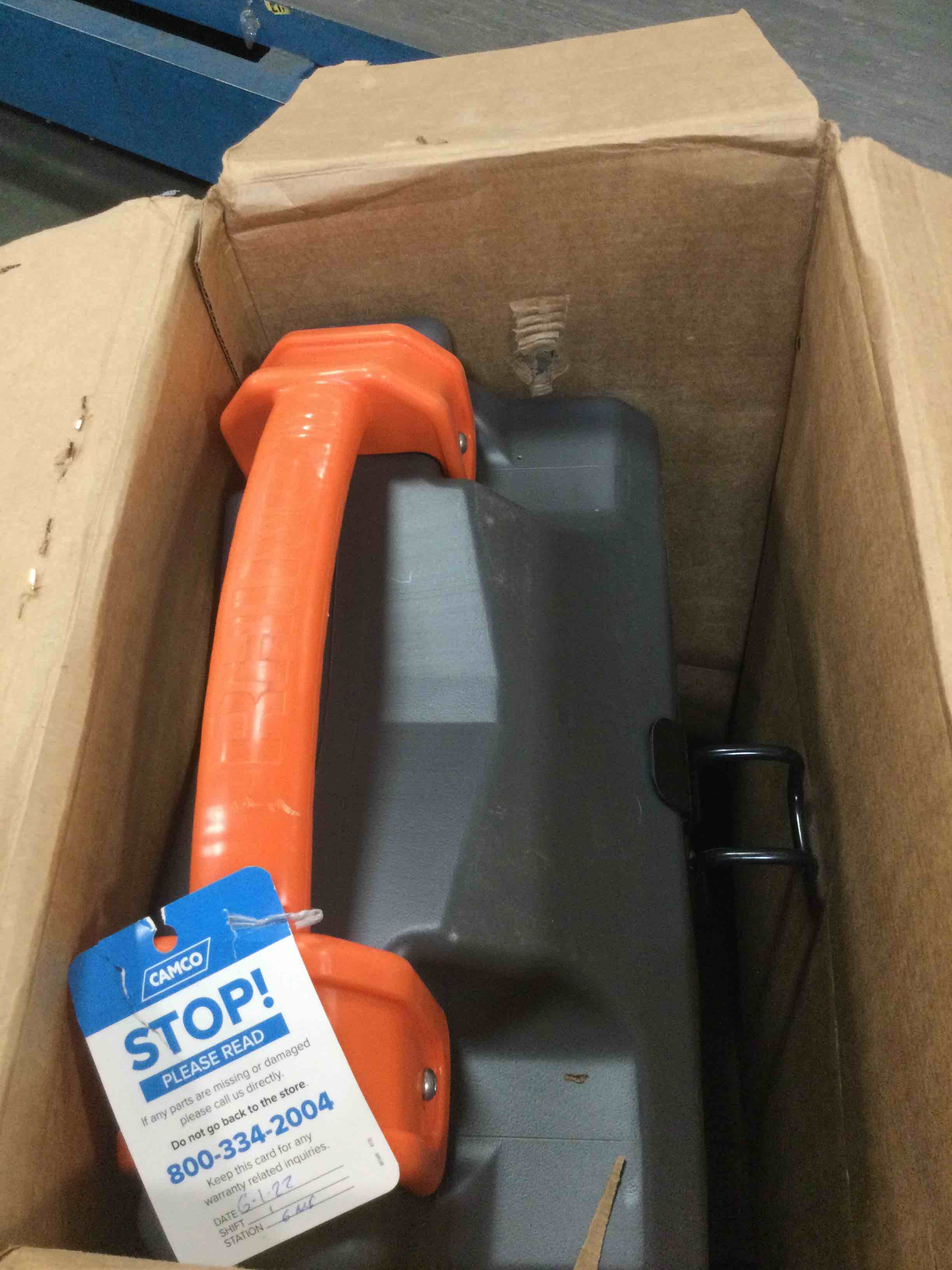 https://s3.amazonaws.com/lotting-images-prod/bidfta/BLU6018859_1709133840500.jpeg