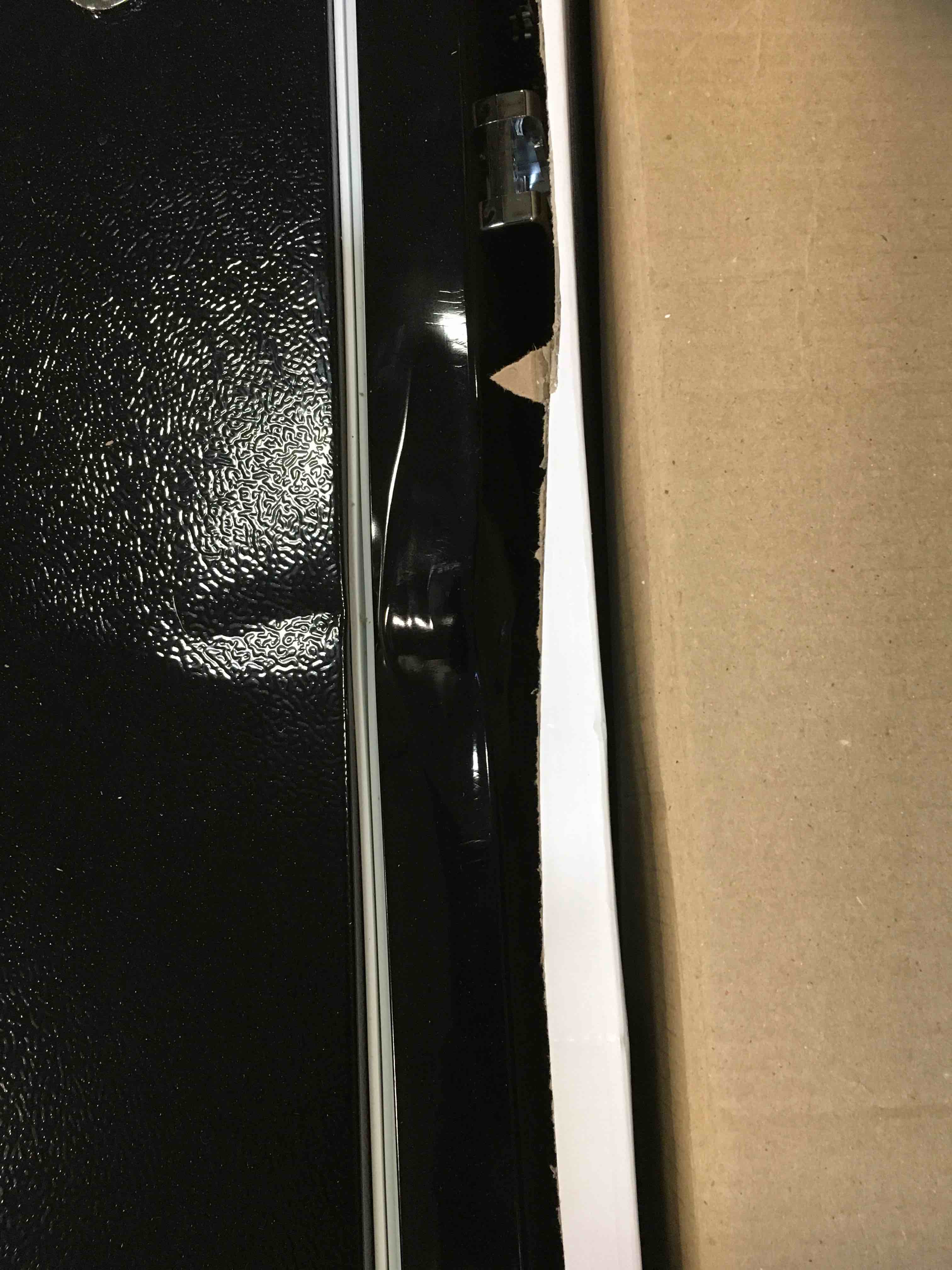 https://s3.amazonaws.com/lotting-images-prod/bidfta/BLU6018989_1709154360042.jpeg