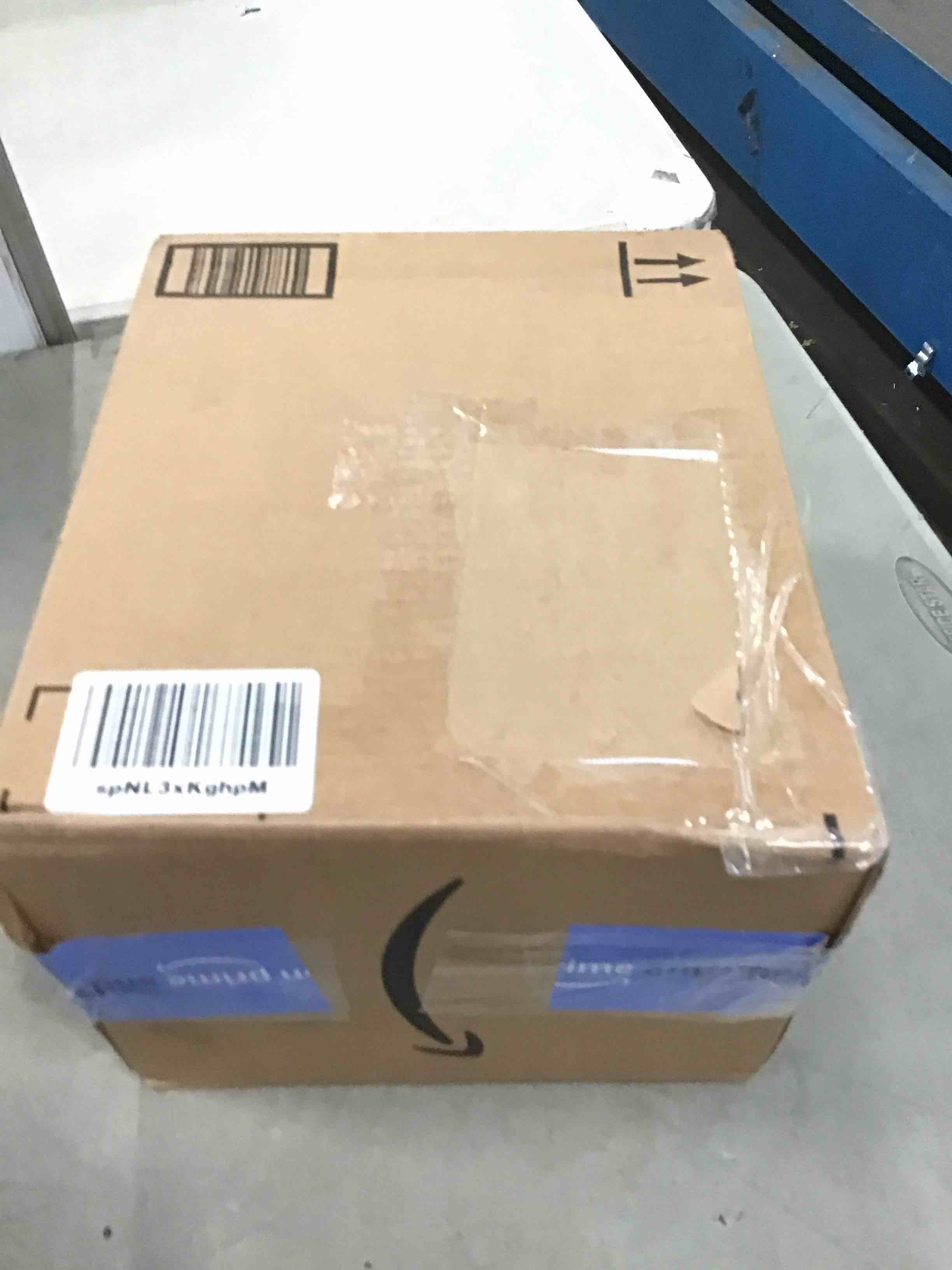 https://s3.amazonaws.com/lotting-images-prod/bidfta/BLU6020211_1710600402241.jpeg
