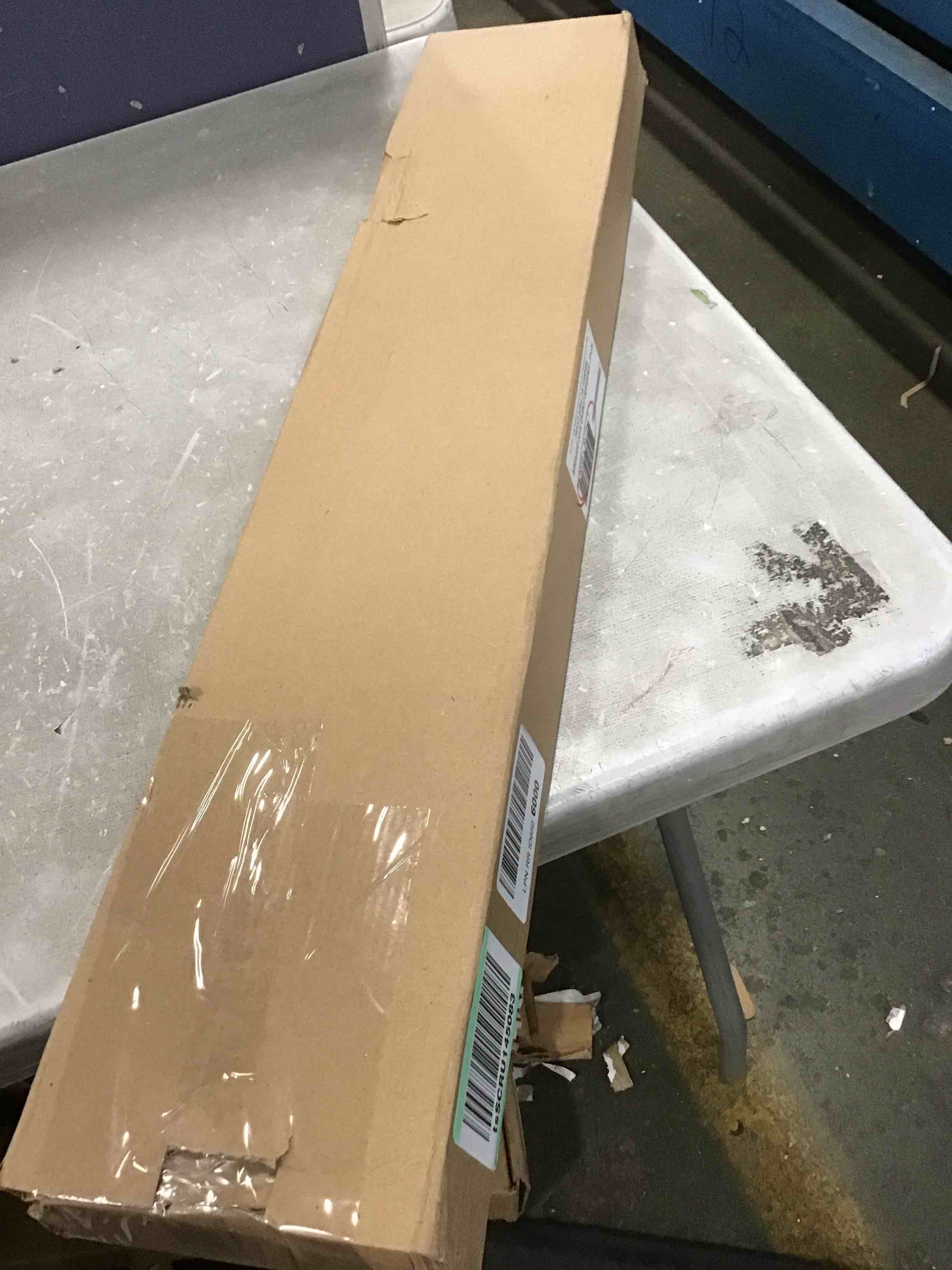 https://s3.amazonaws.com/lotting-images-prod/bidfta/BLU6020577_1710860022732.jpeg