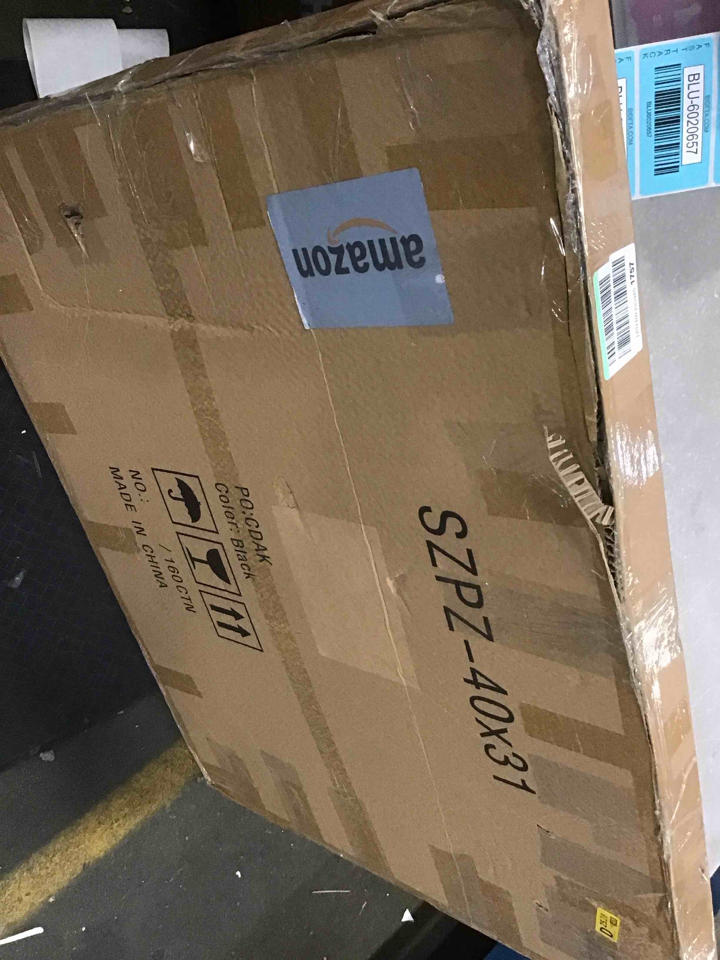 https://s3.amazonaws.com/lotting-images-prod/bidfta/BLU6020653_1710871286643.jpeg