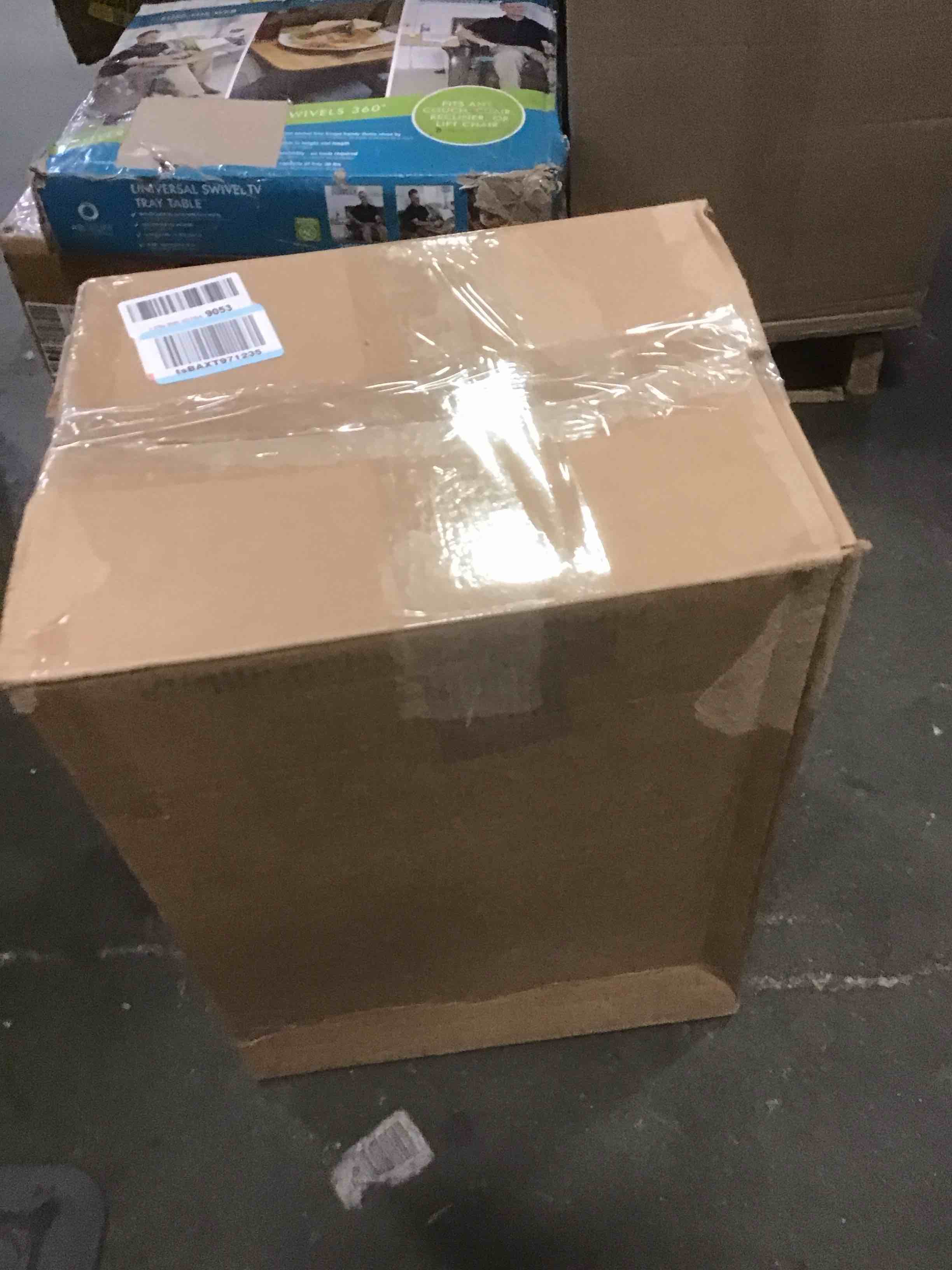 https://s3.amazonaws.com/lotting-images-prod/bidfta/BLU6020826_1710946069437.jpeg